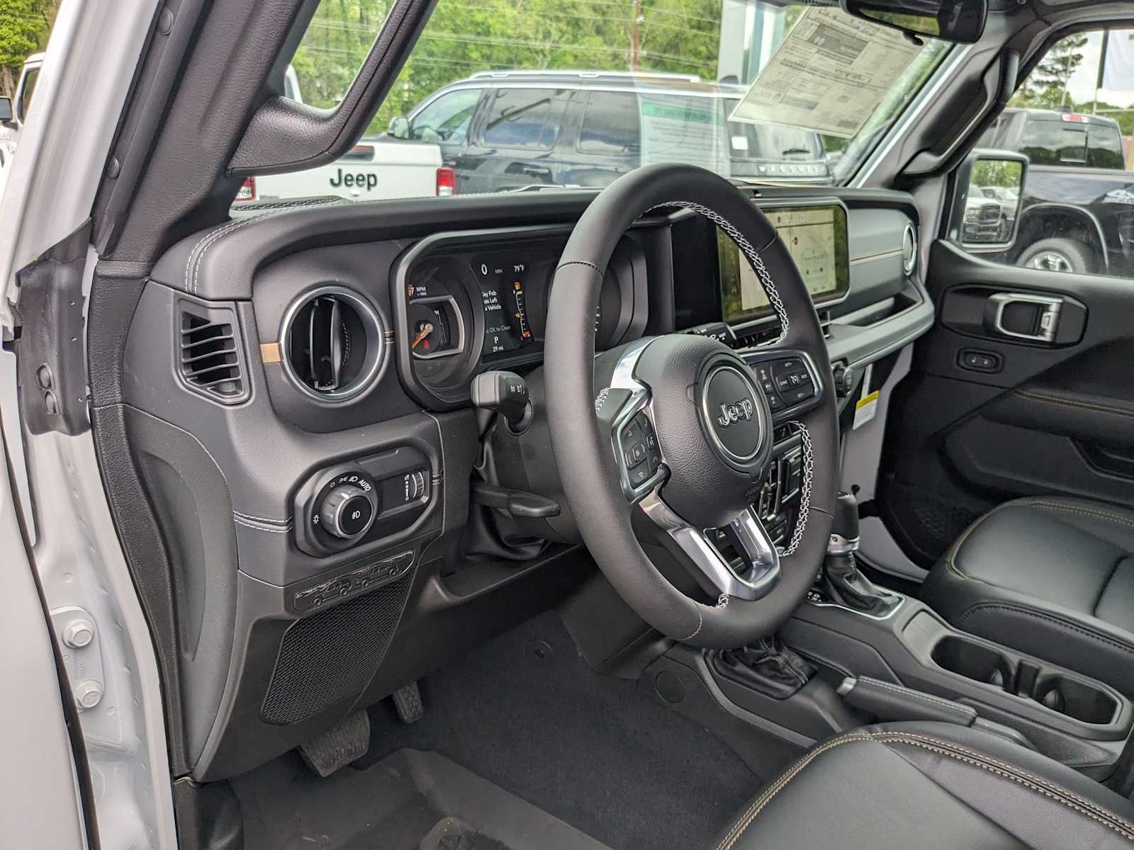 new 2025 Jeep Wrangler car, priced at $55,179
