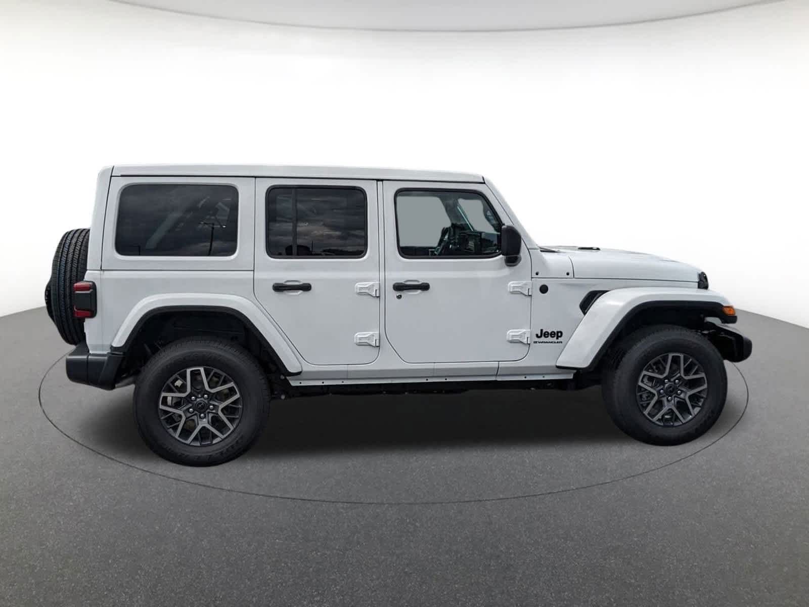 new 2025 Jeep Wrangler car, priced at $55,179