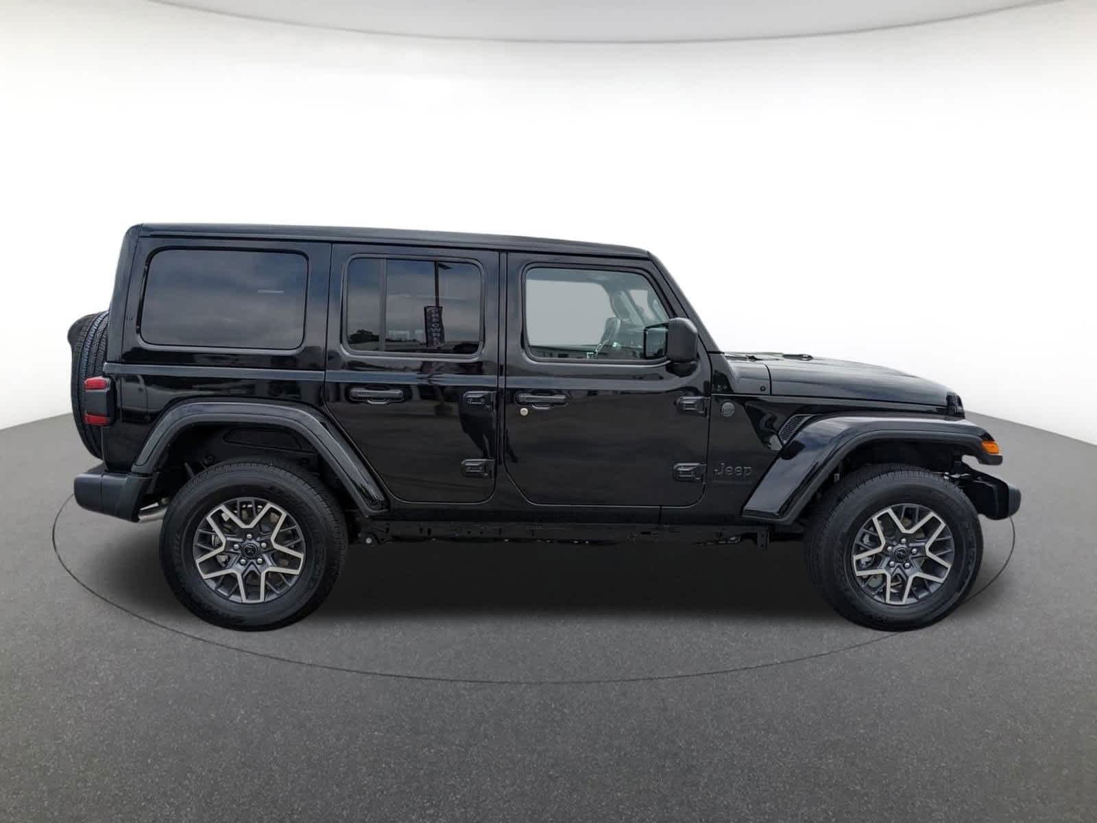 new 2025 Jeep Wrangler car, priced at $55,697