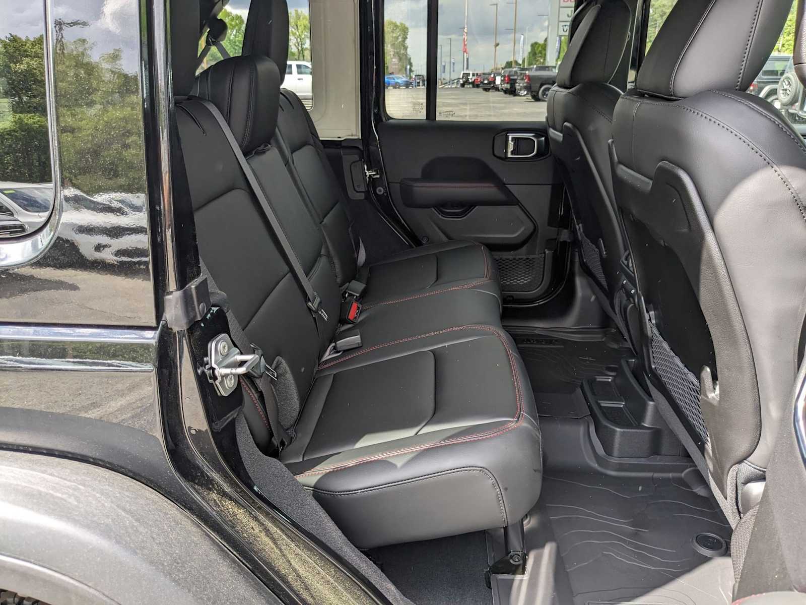 new 2025 Jeep Wrangler car, priced at $59,131