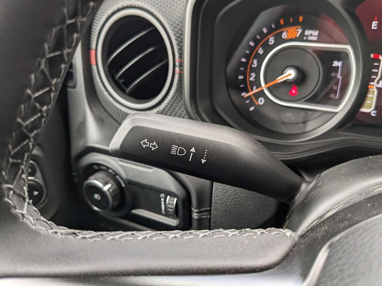 new 2025 Jeep Wrangler car, priced at $59,131