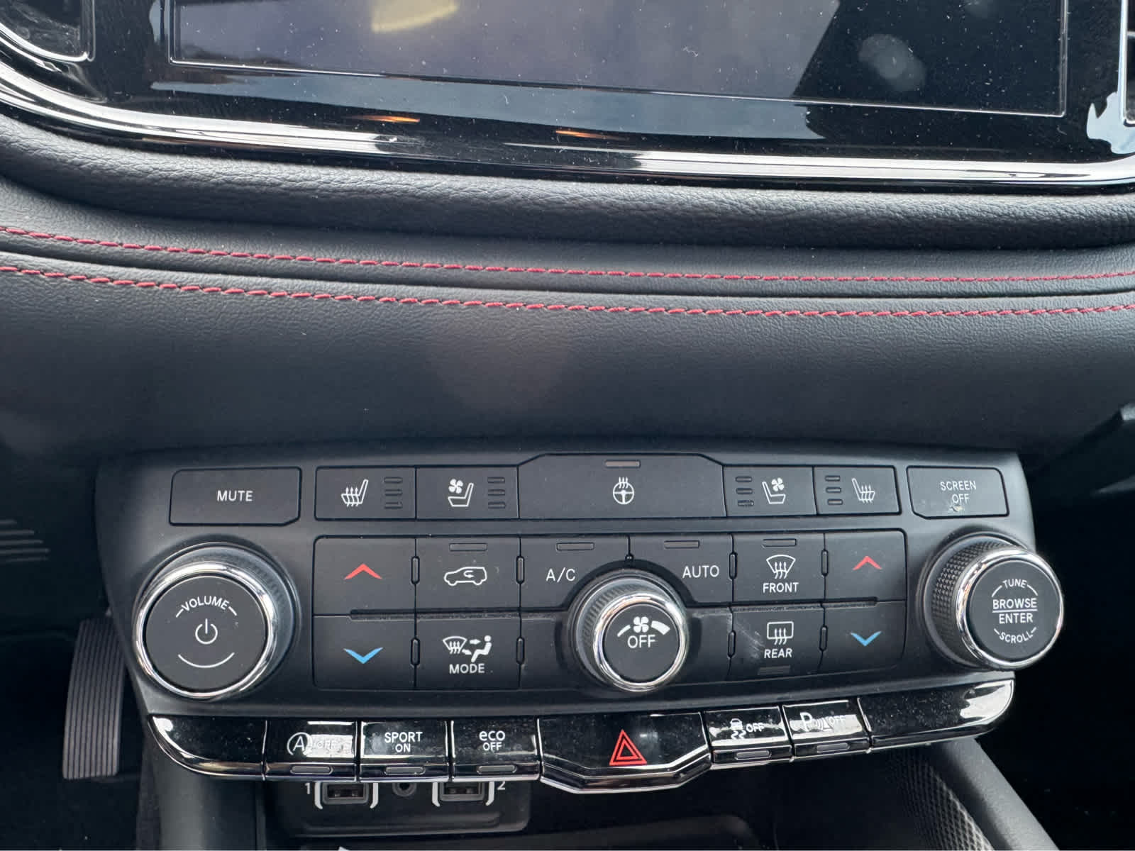 used 2024 Dodge Durango car, priced at $37,500