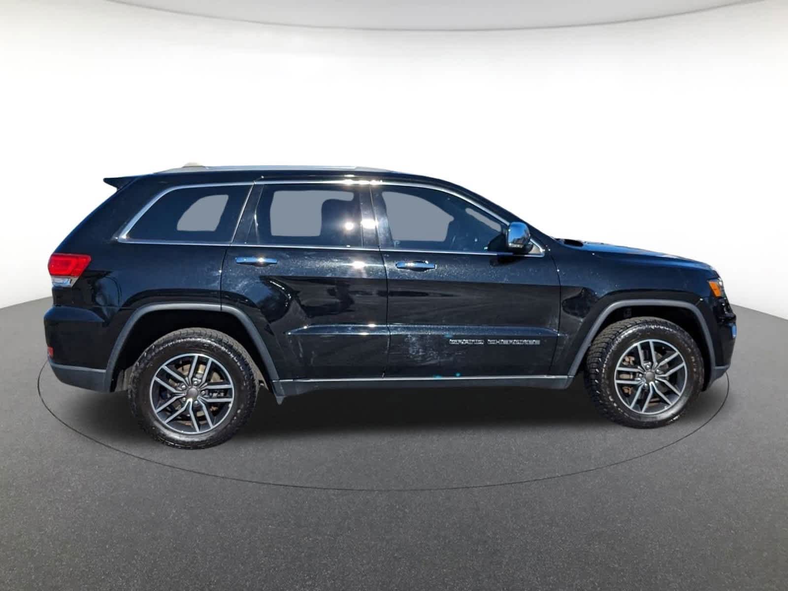 used 2019 Jeep Grand Cherokee car, priced at $21,000