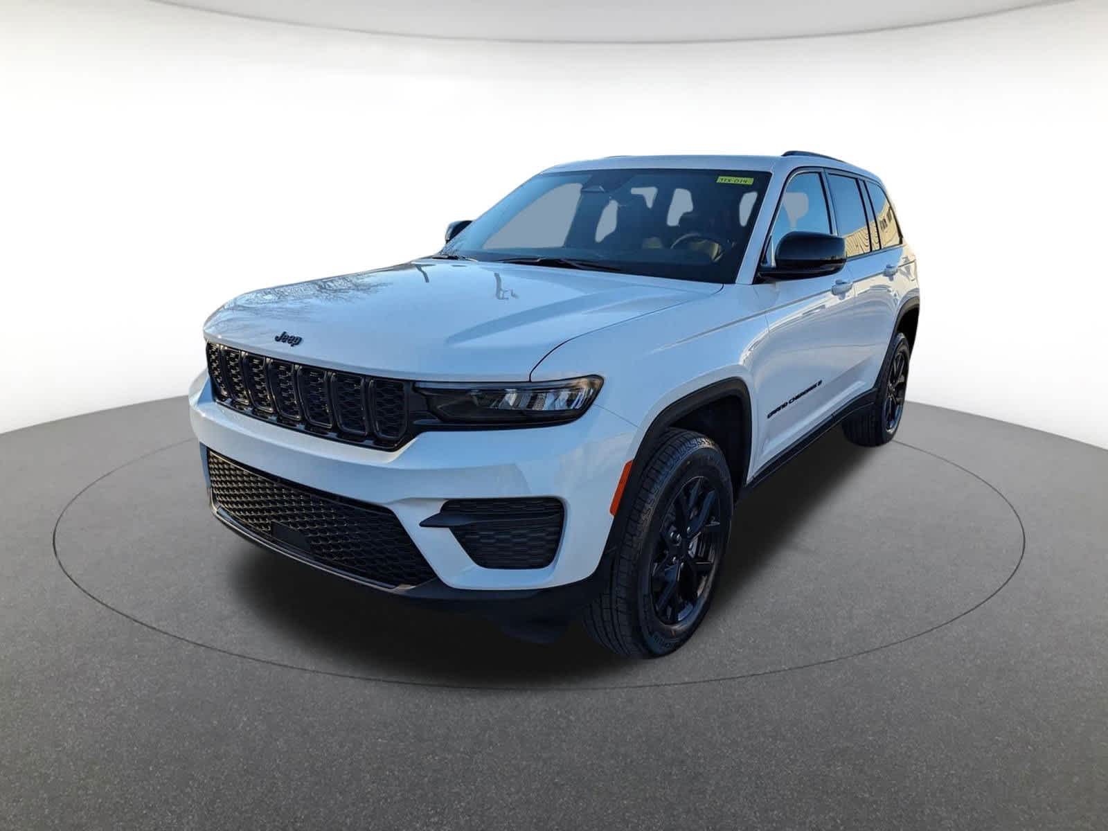 new 2025 Jeep Grand Cherokee car, priced at $43,500