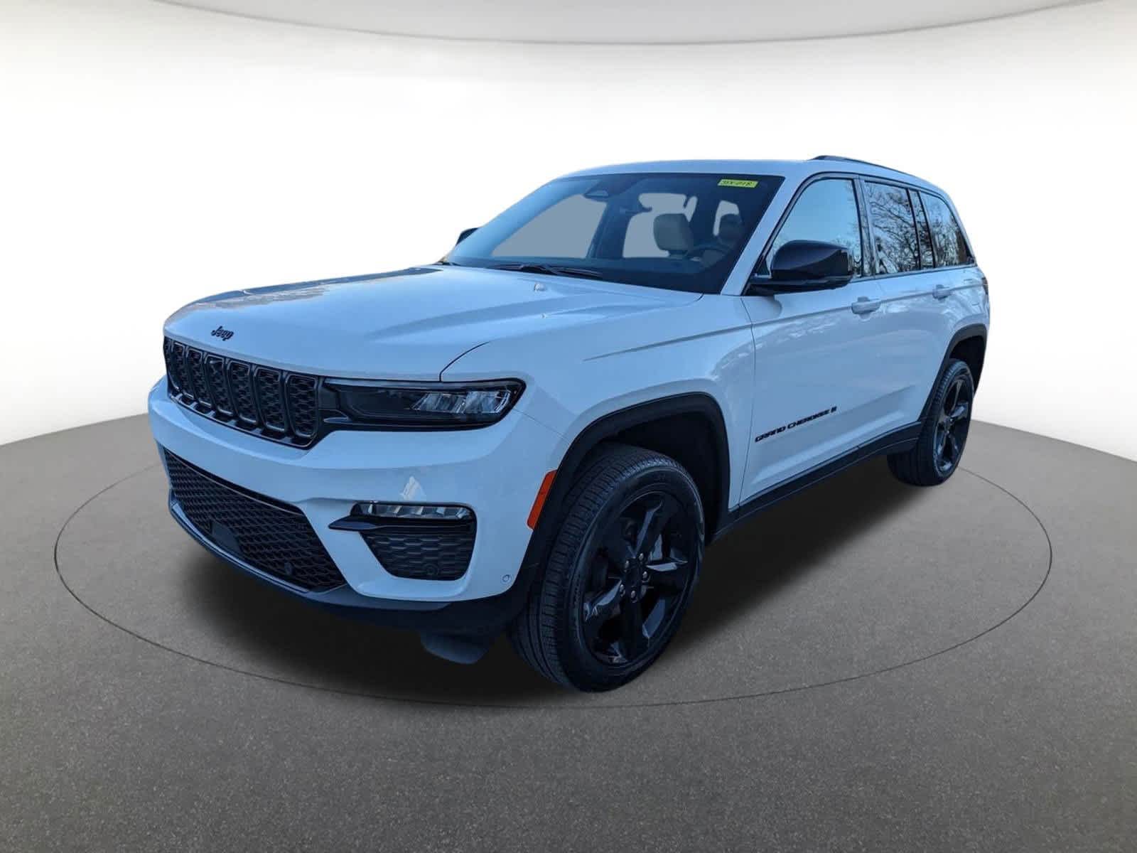 new 2025 Jeep Grand Cherokee car, priced at $54,169