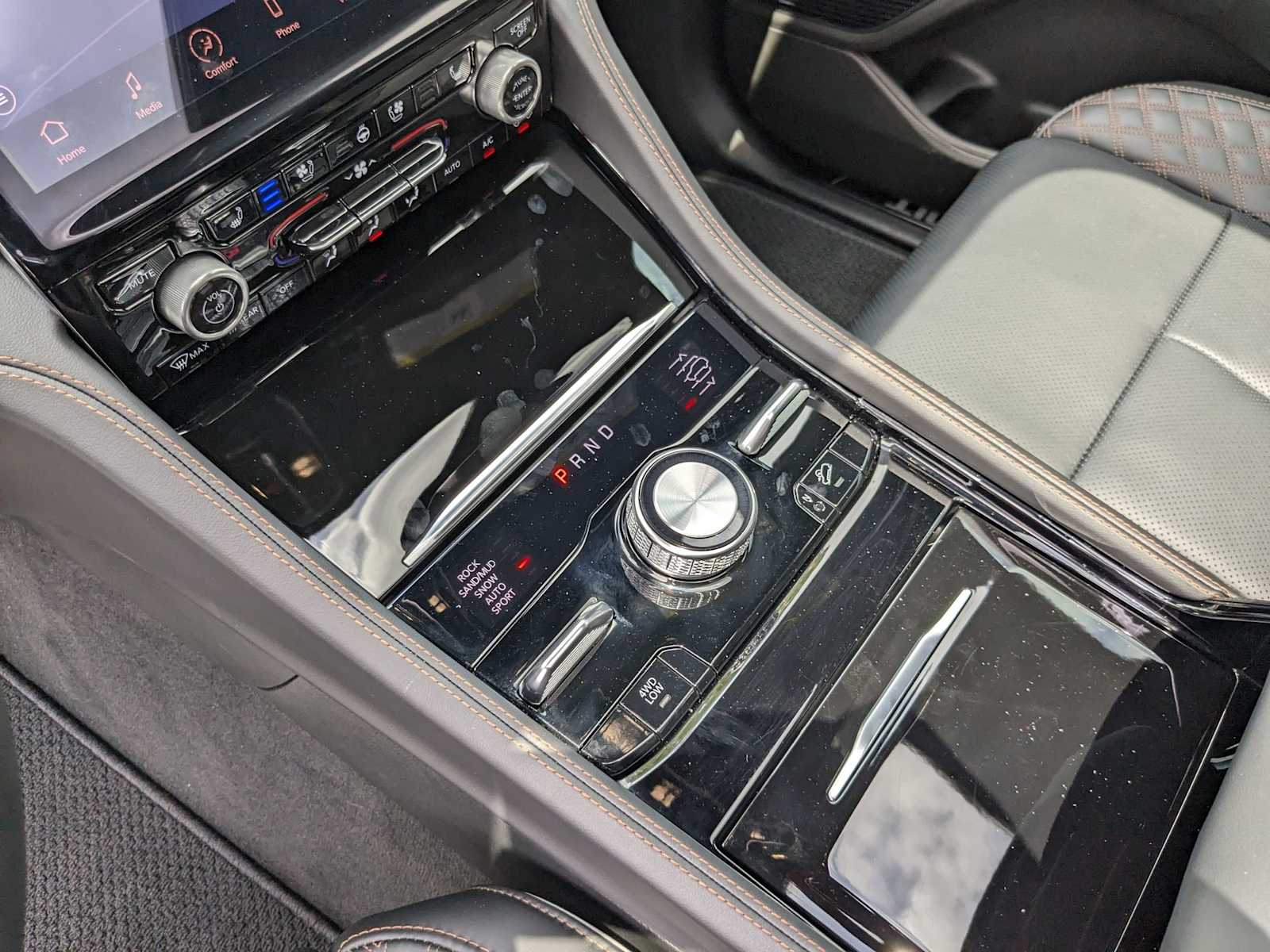 used 2025 Jeep Grand Cherokee car, priced at $59,500