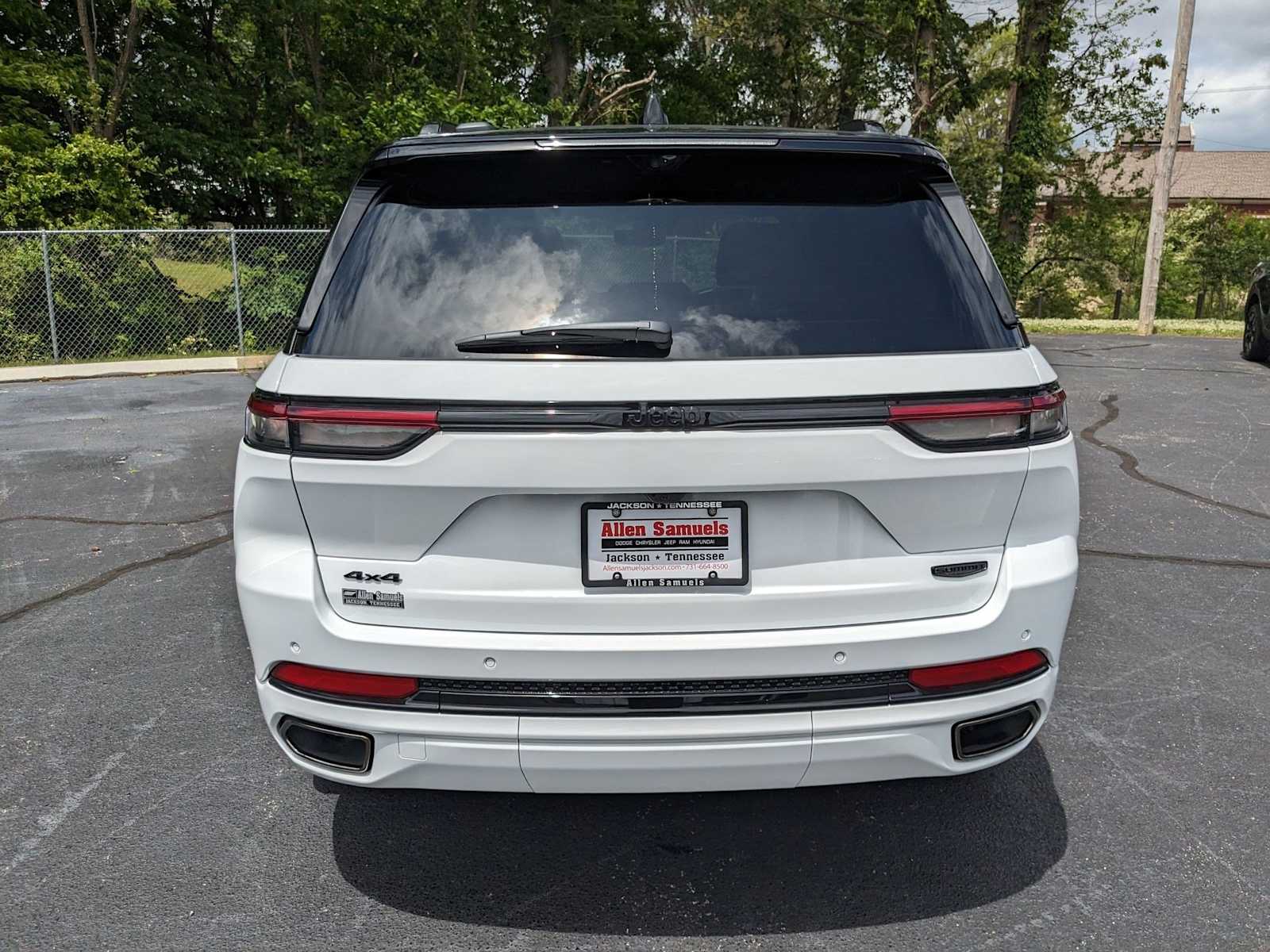 used 2025 Jeep Grand Cherokee car, priced at $59,500