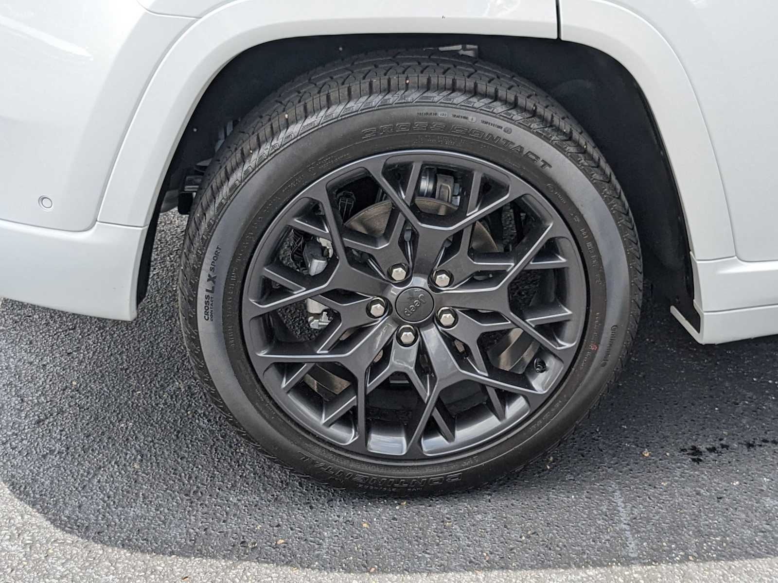 used 2025 Jeep Grand Cherokee car, priced at $57,500