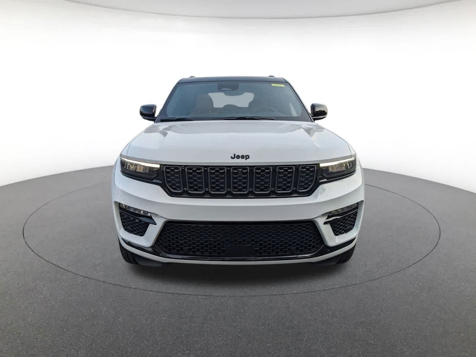 new 2025 Jeep Grand Cherokee car, priced at $63,985