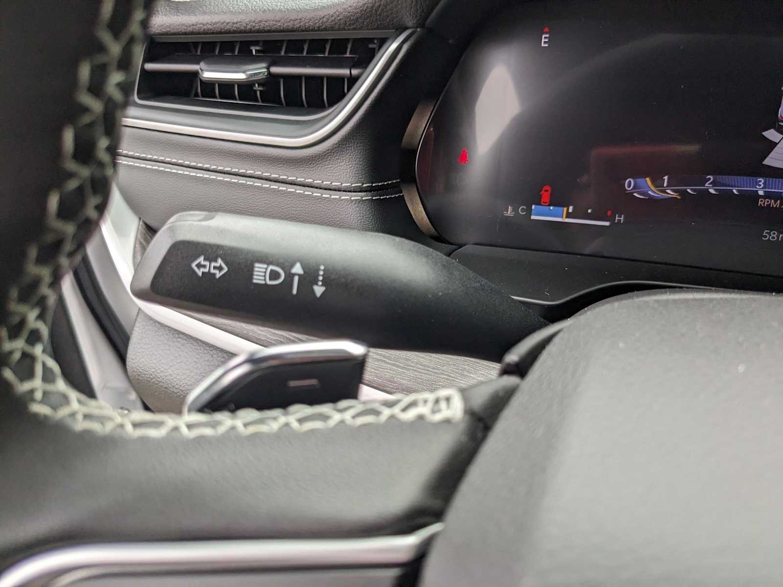 new 2025 Jeep Grand Cherokee L car, priced at $48,000