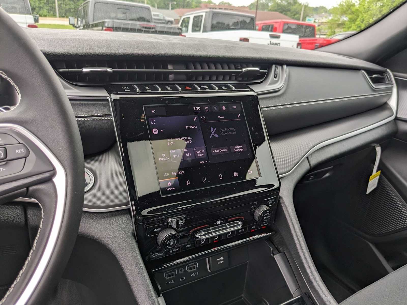 new 2025 Jeep Grand Cherokee L car, priced at $42,477