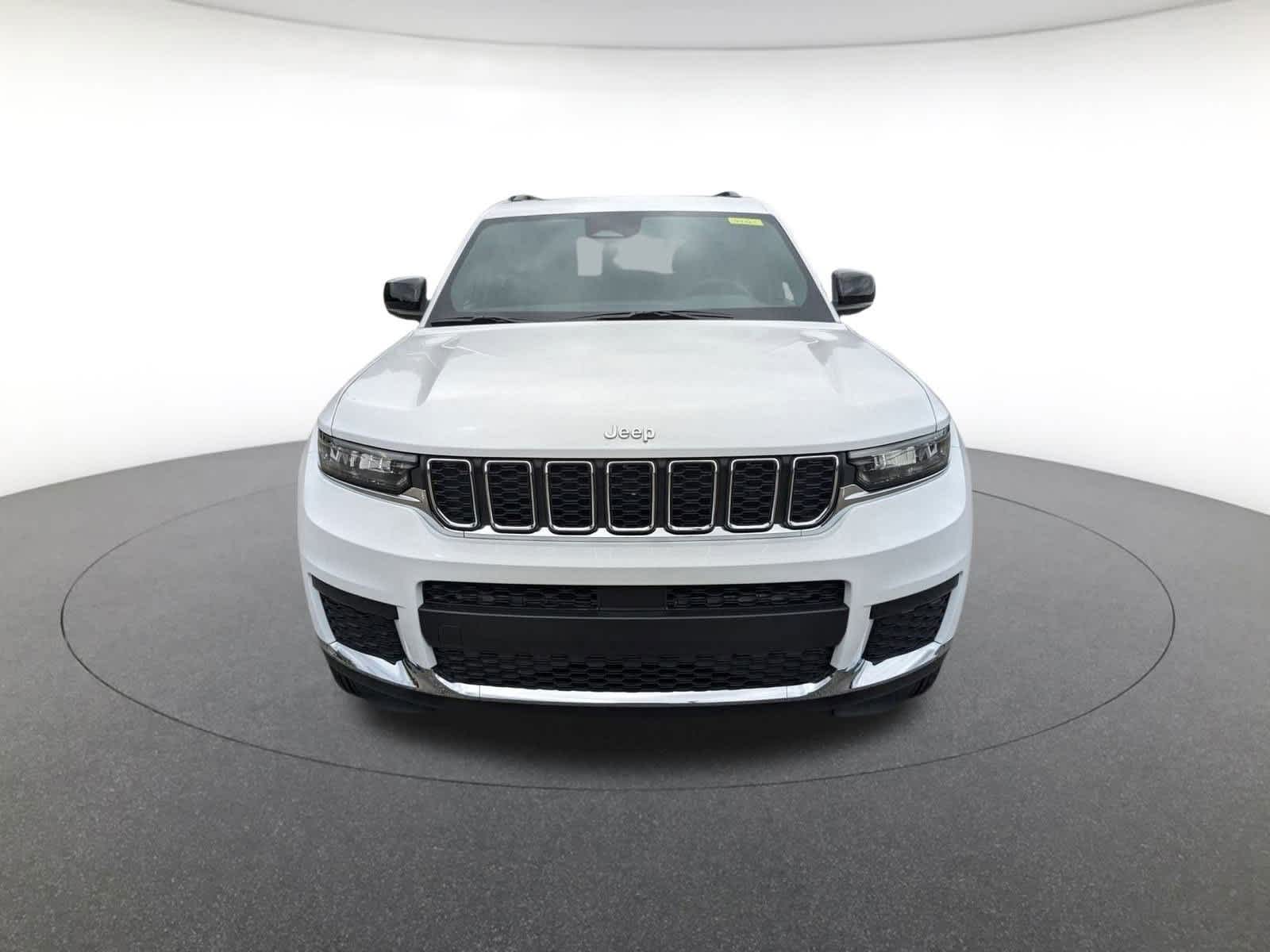 new 2025 Jeep Grand Cherokee L car, priced at $42,477