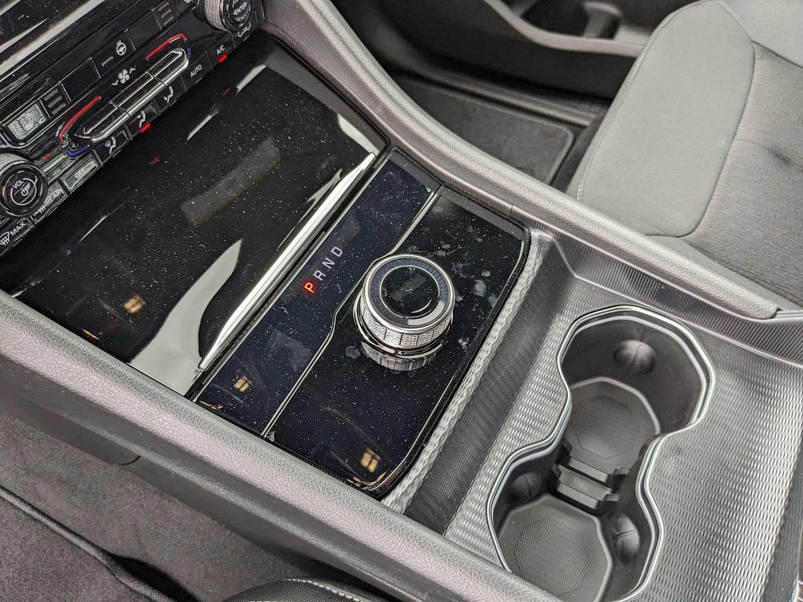 new 2025 Jeep Grand Cherokee L car, priced at $41,337