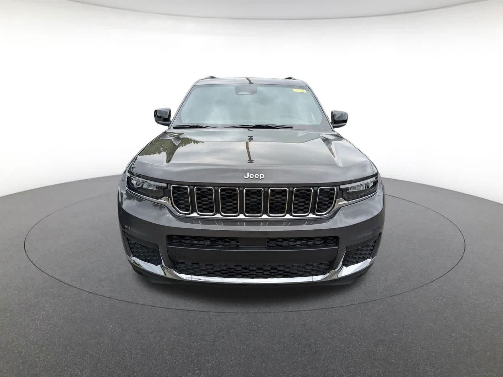new 2025 Jeep Grand Cherokee L car, priced at $41,337