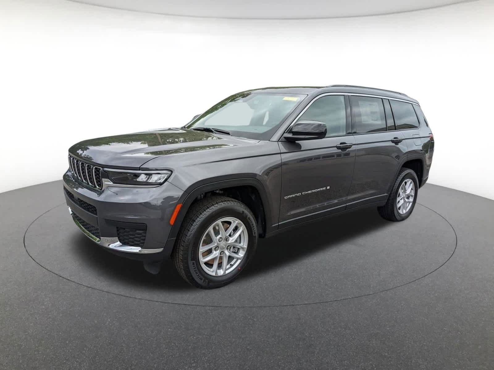 new 2025 Jeep Grand Cherokee L car, priced at $41,337