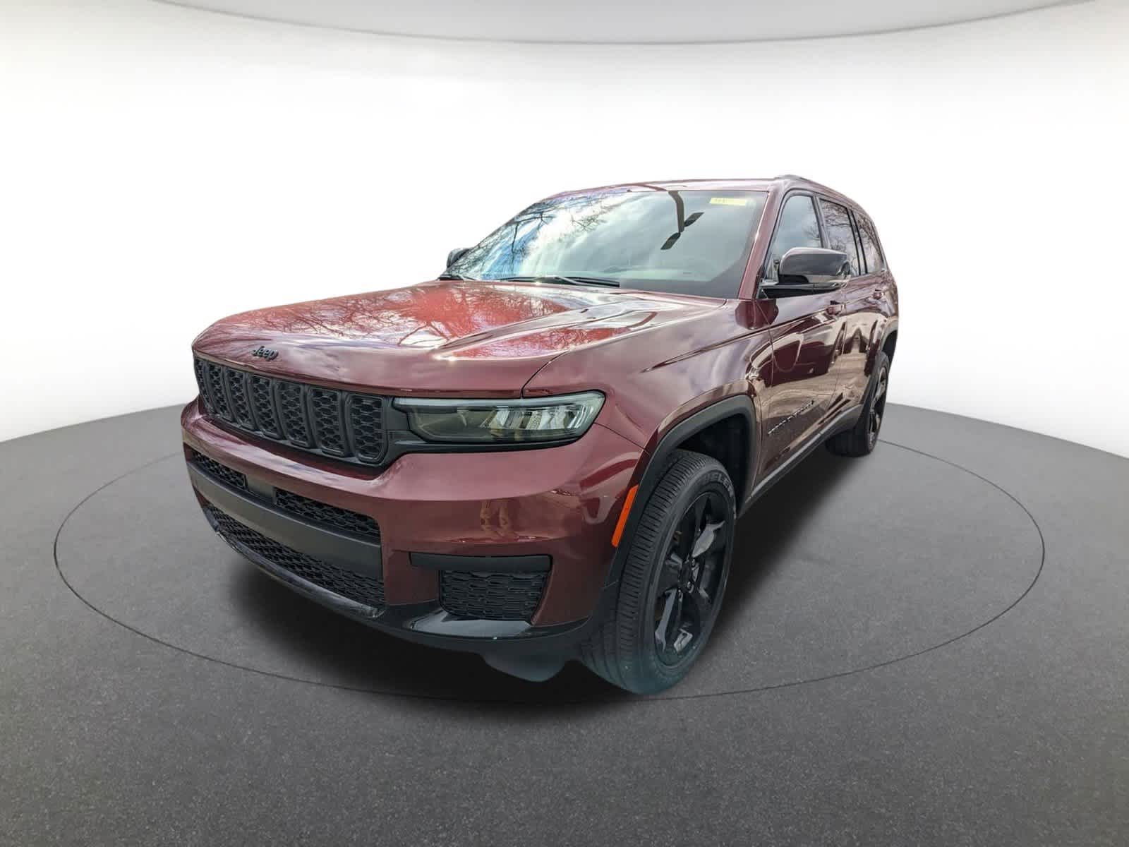 new 2025 Jeep Grand Cherokee L car, priced at $48,561