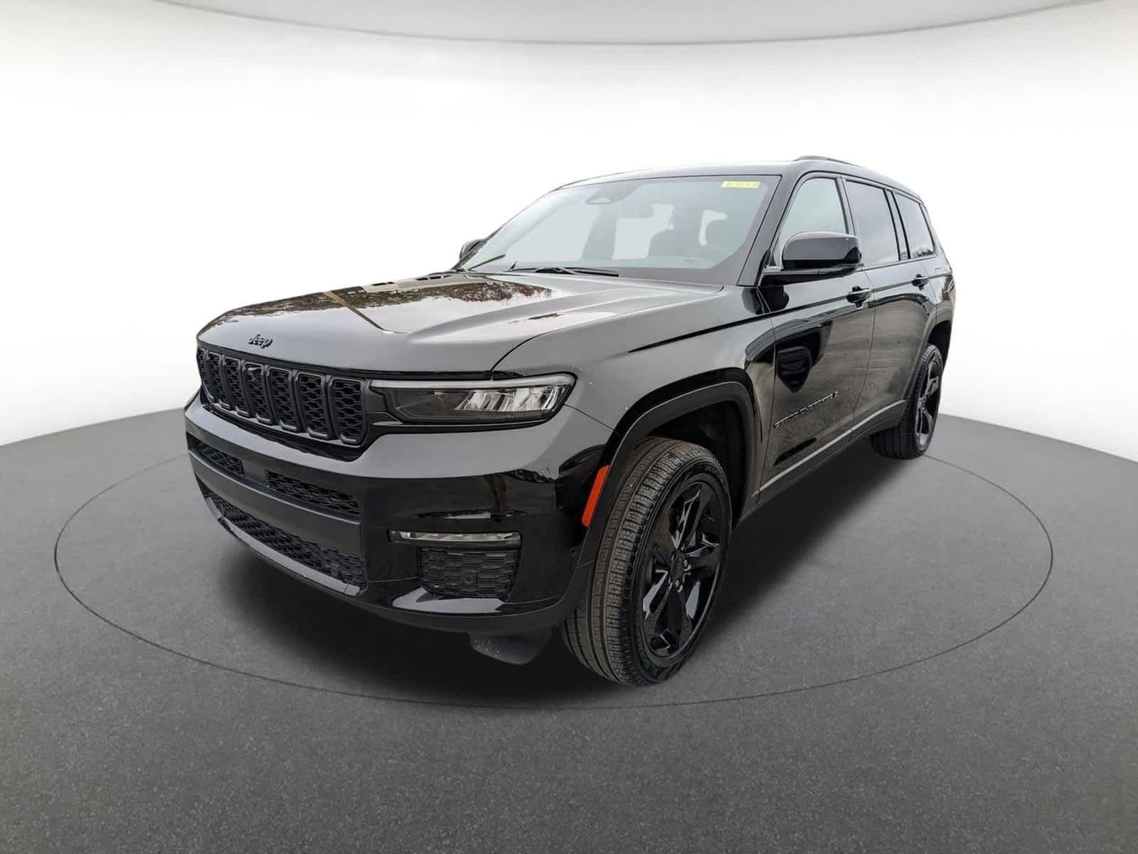 new 2025 Jeep Grand Cherokee L car, priced at $56,674