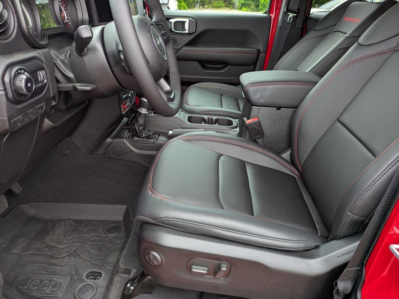 new 2025 Jeep Wrangler car, priced at $58,199
