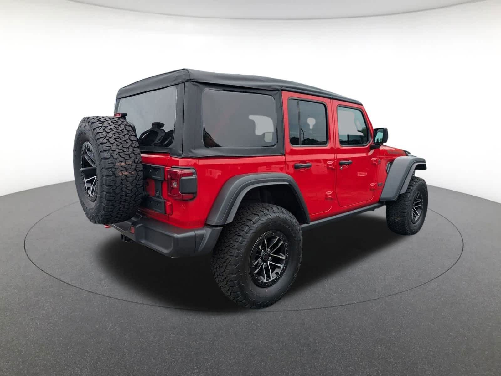 new 2025 Jeep Wrangler car, priced at $58,199