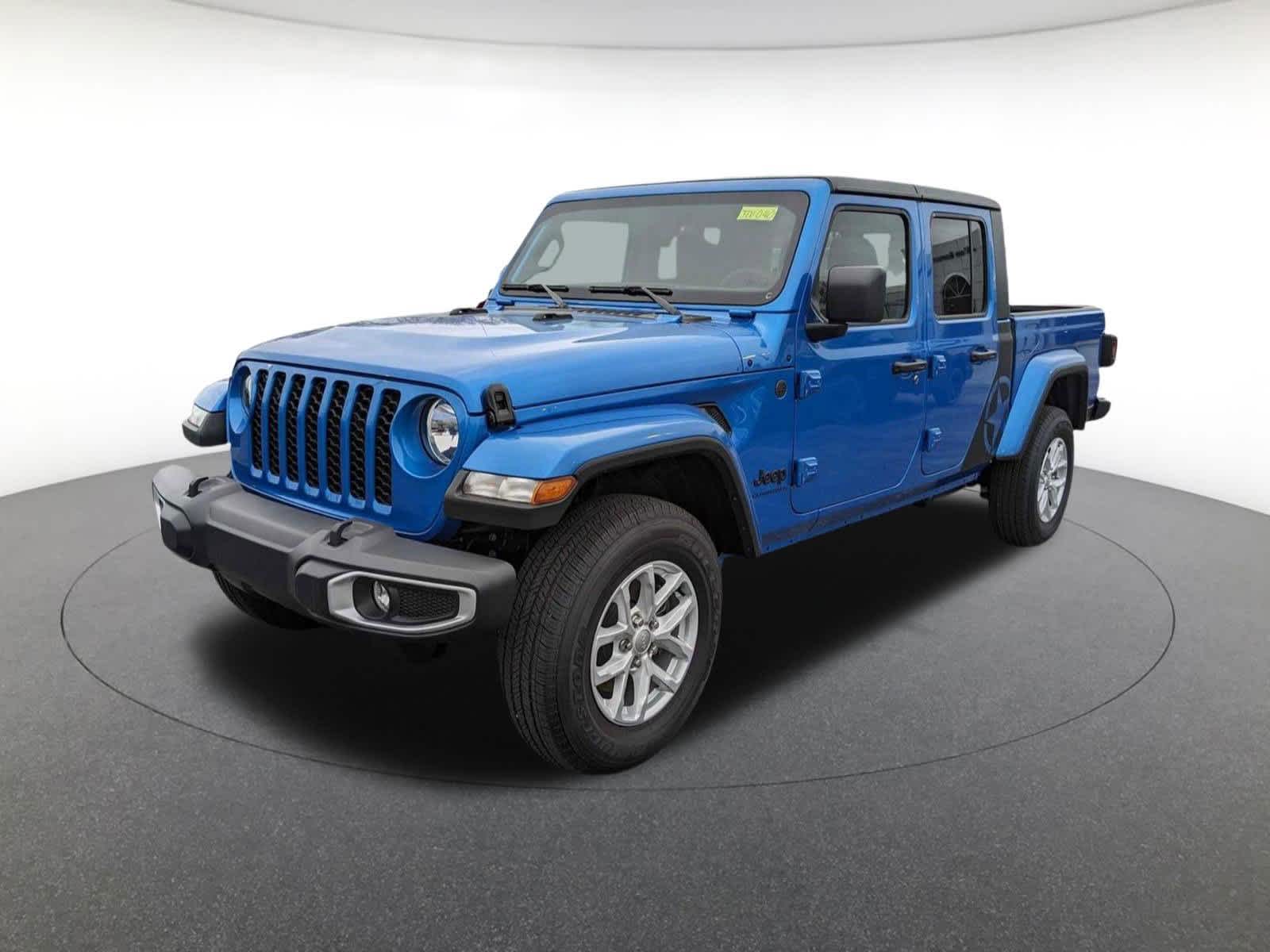 new 2023 Jeep Gladiator car, priced at $38,000