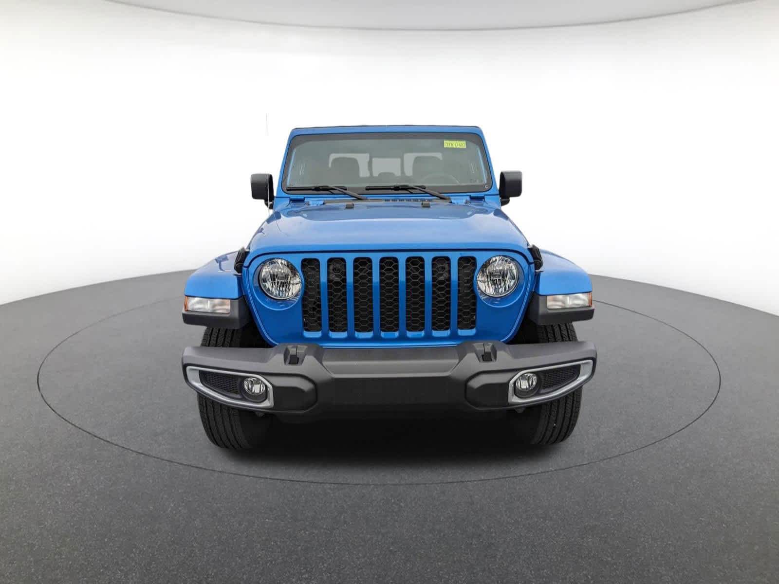 new 2023 Jeep Gladiator car, priced at $38,000