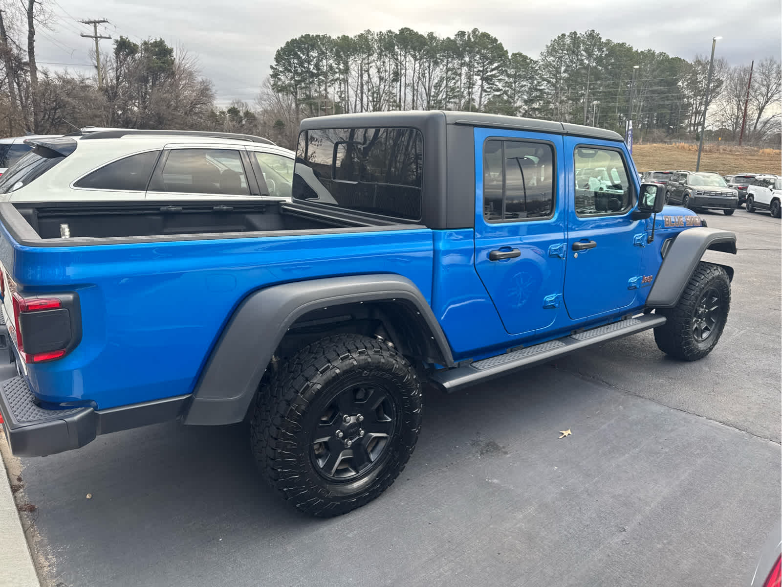 used 2021 Jeep Gladiator car, priced at $33,500