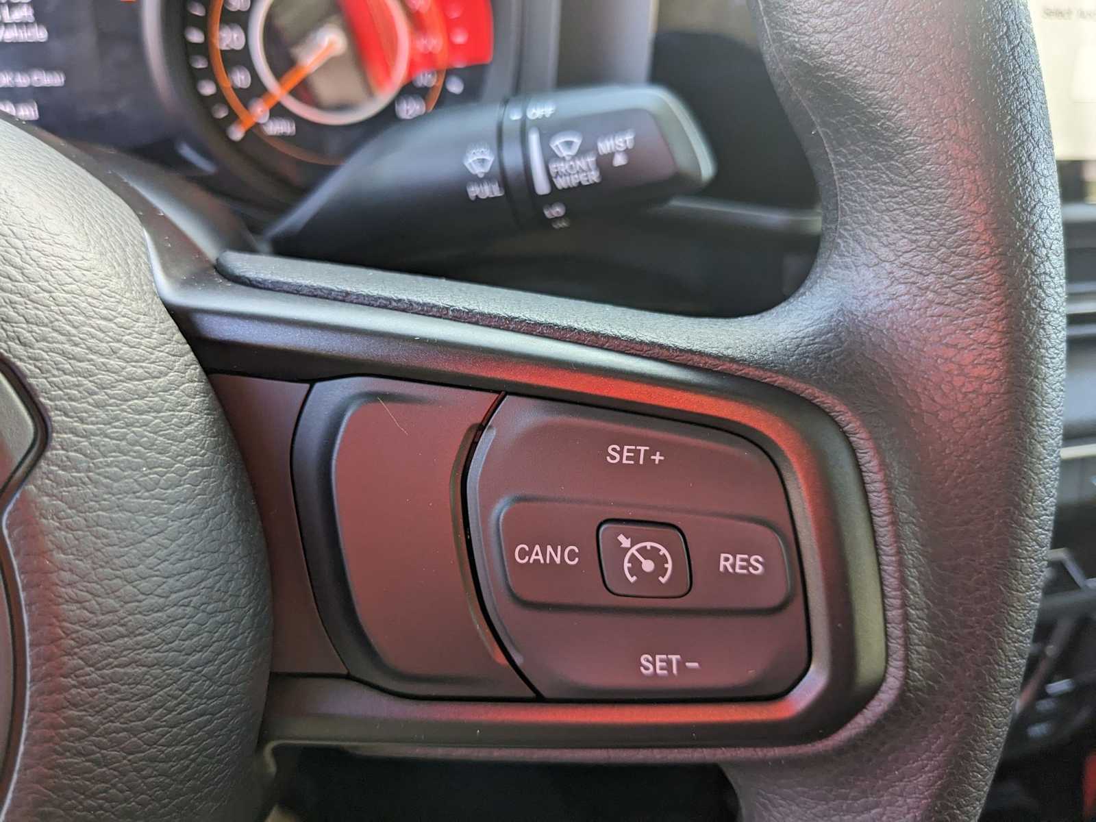 new 2025 Jeep Gladiator car, priced at $43,964