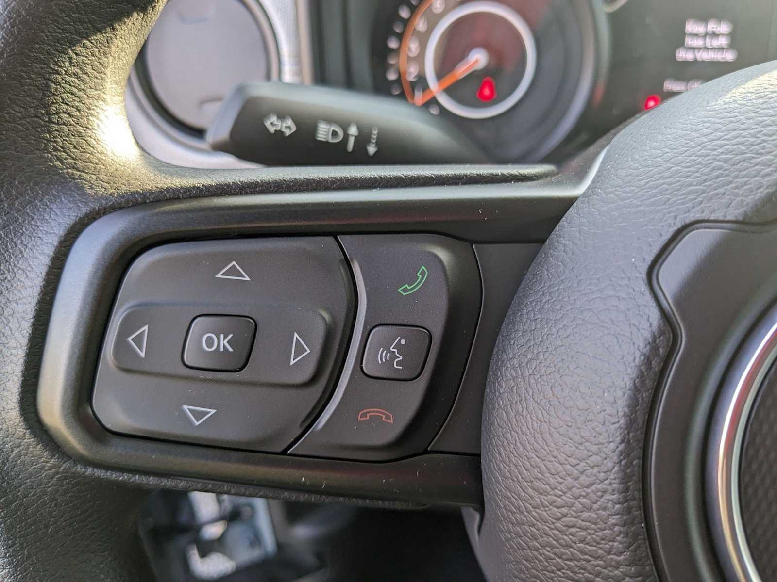 new 2025 Jeep Gladiator car, priced at $43,964