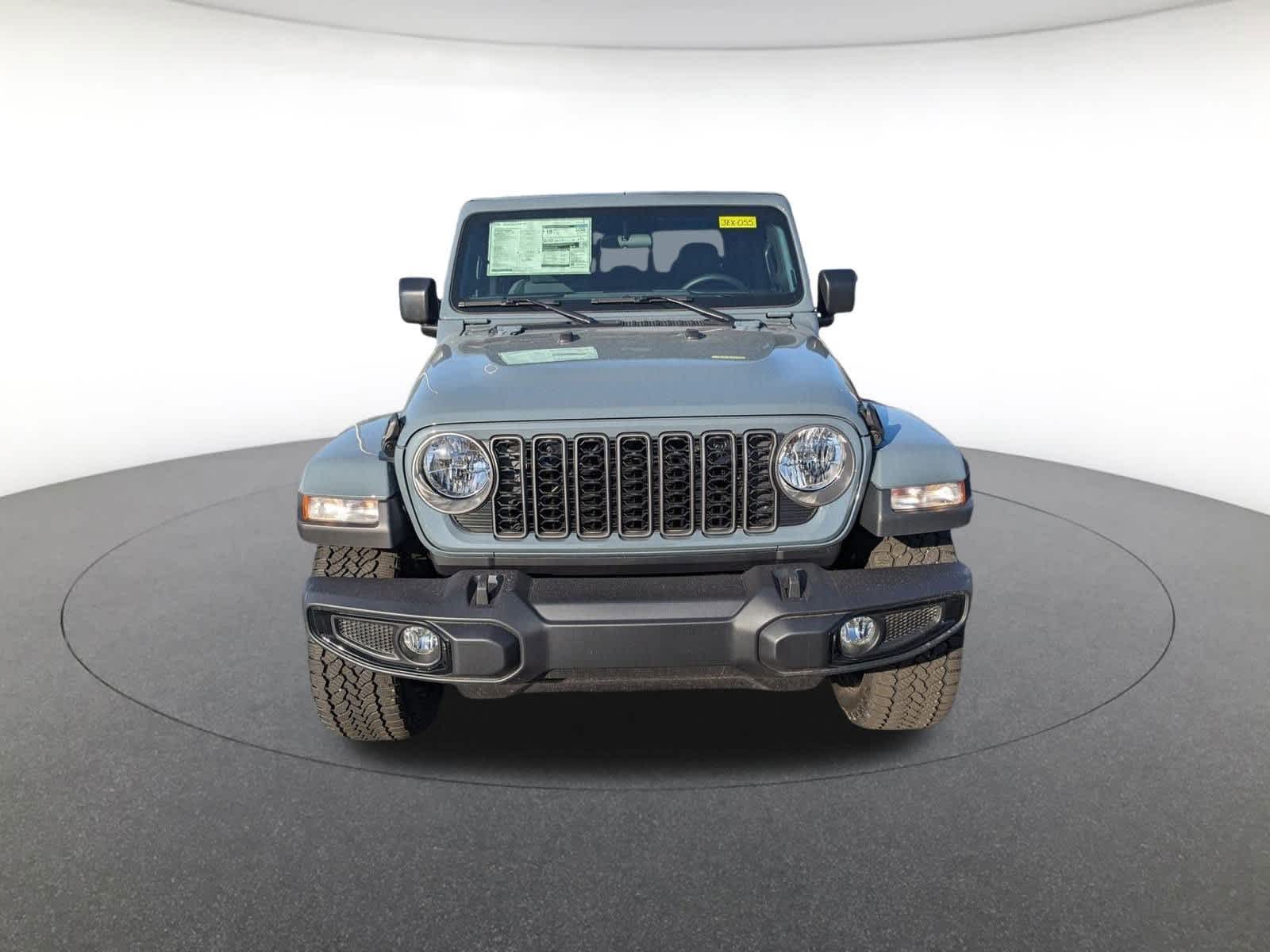 new 2025 Jeep Gladiator car, priced at $43,964