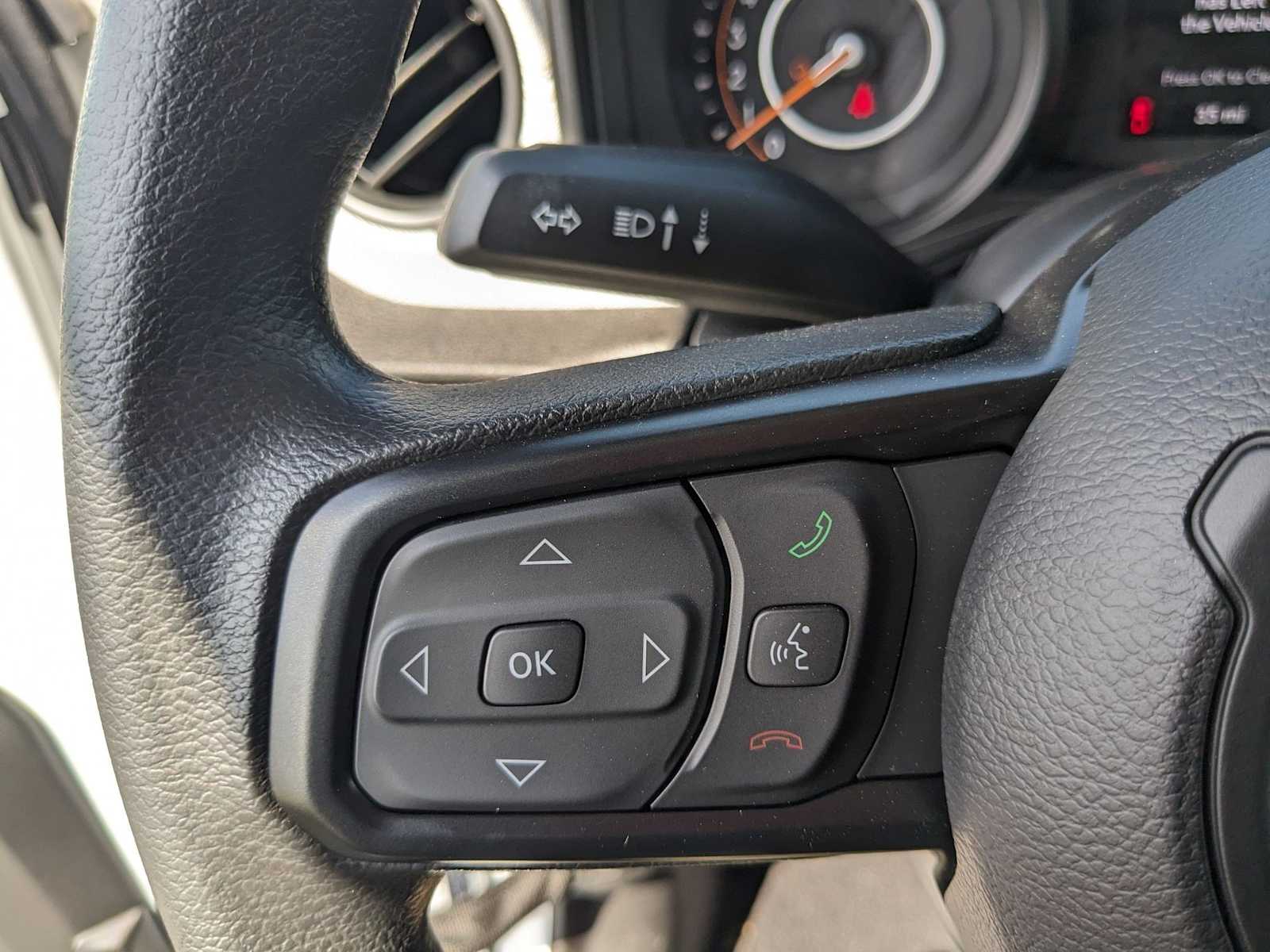 new 2025 Jeep Gladiator car, priced at $43,446