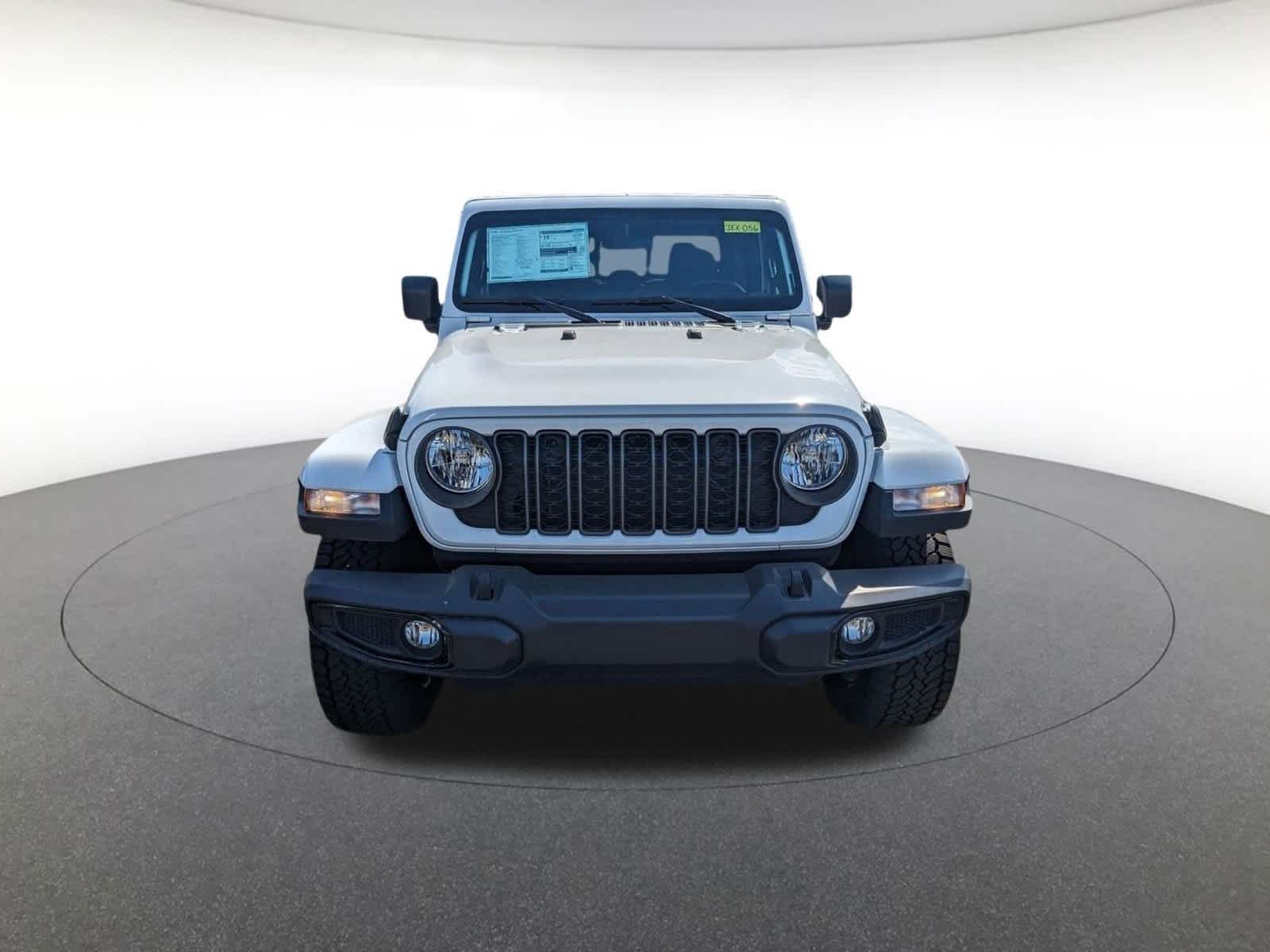 new 2025 Jeep Gladiator car, priced at $43,446