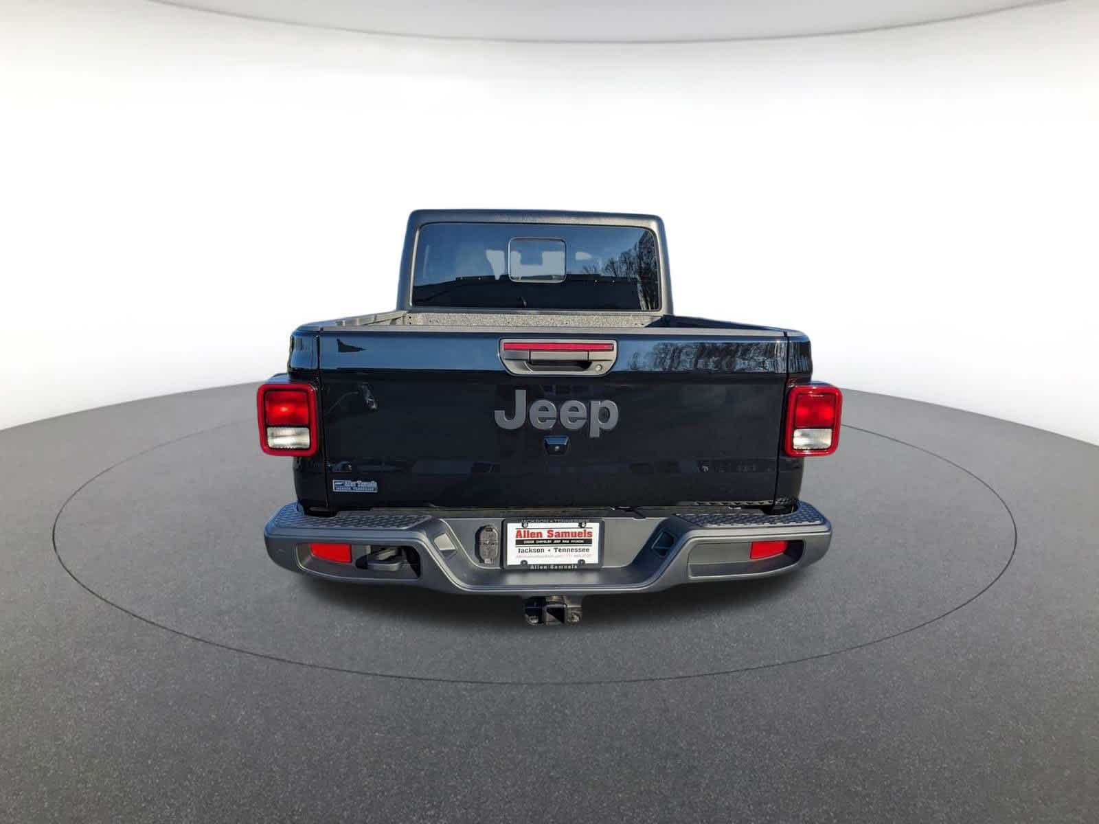 new 2025 Jeep Gladiator car, priced at $49,630