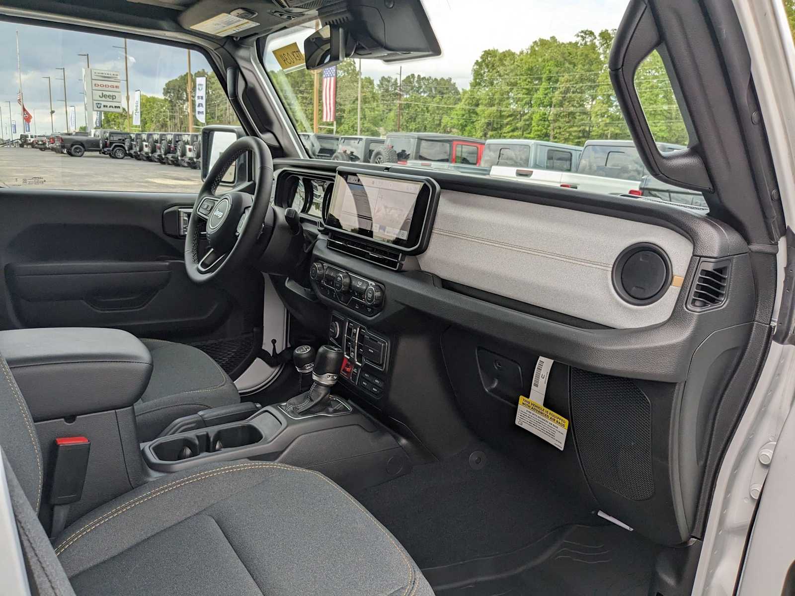 new 2025 Jeep Gladiator car, priced at $47,752
