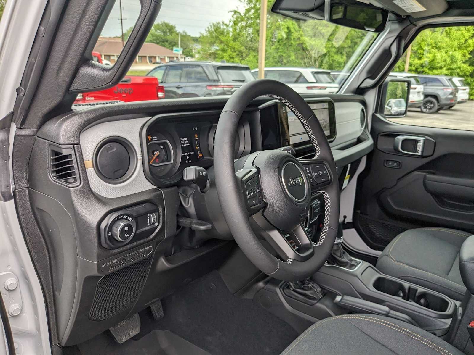 new 2025 Jeep Gladiator car, priced at $47,752