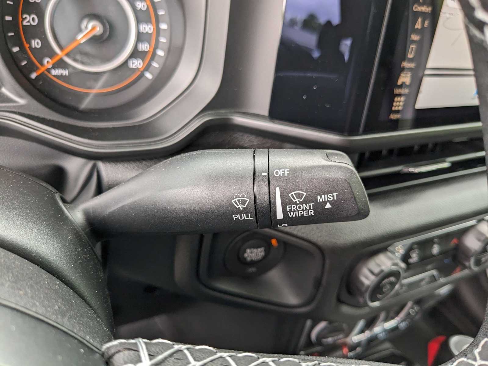 new 2025 Jeep Gladiator car, priced at $47,752