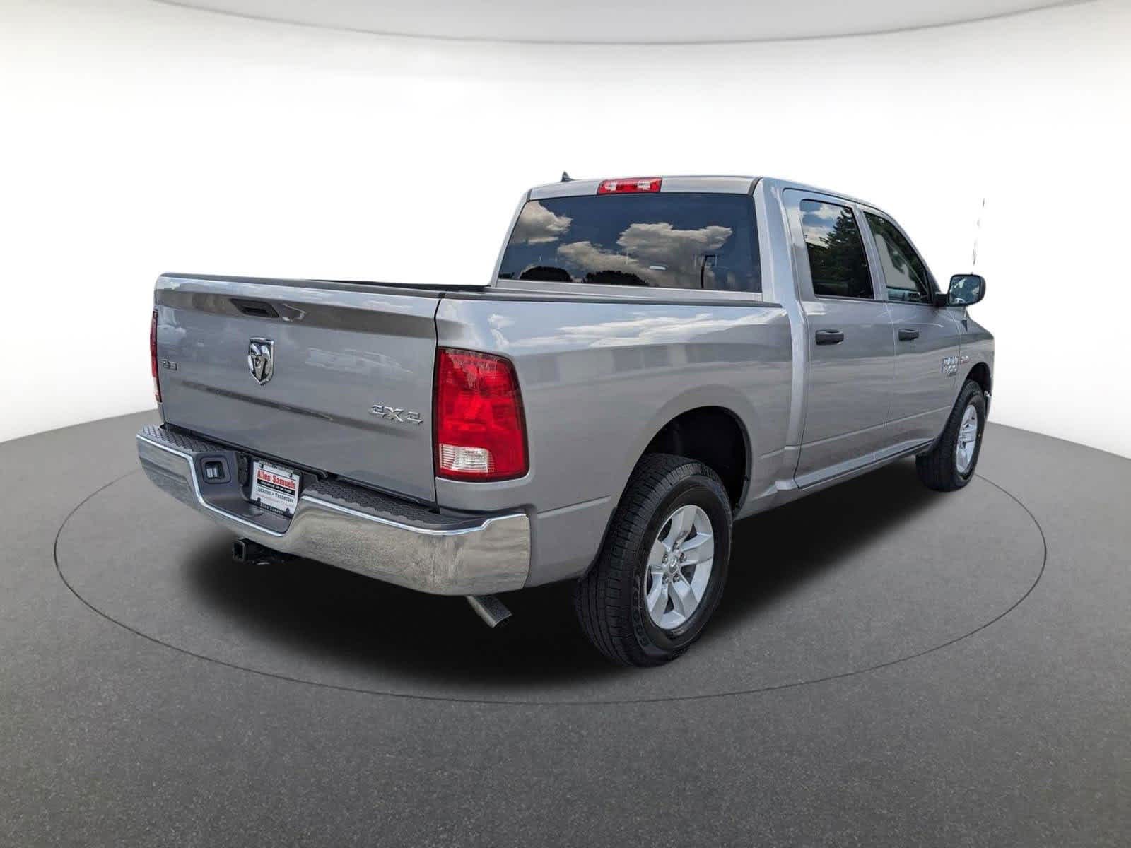 new 2024 Ram 1500 Classic car, priced at $39,950