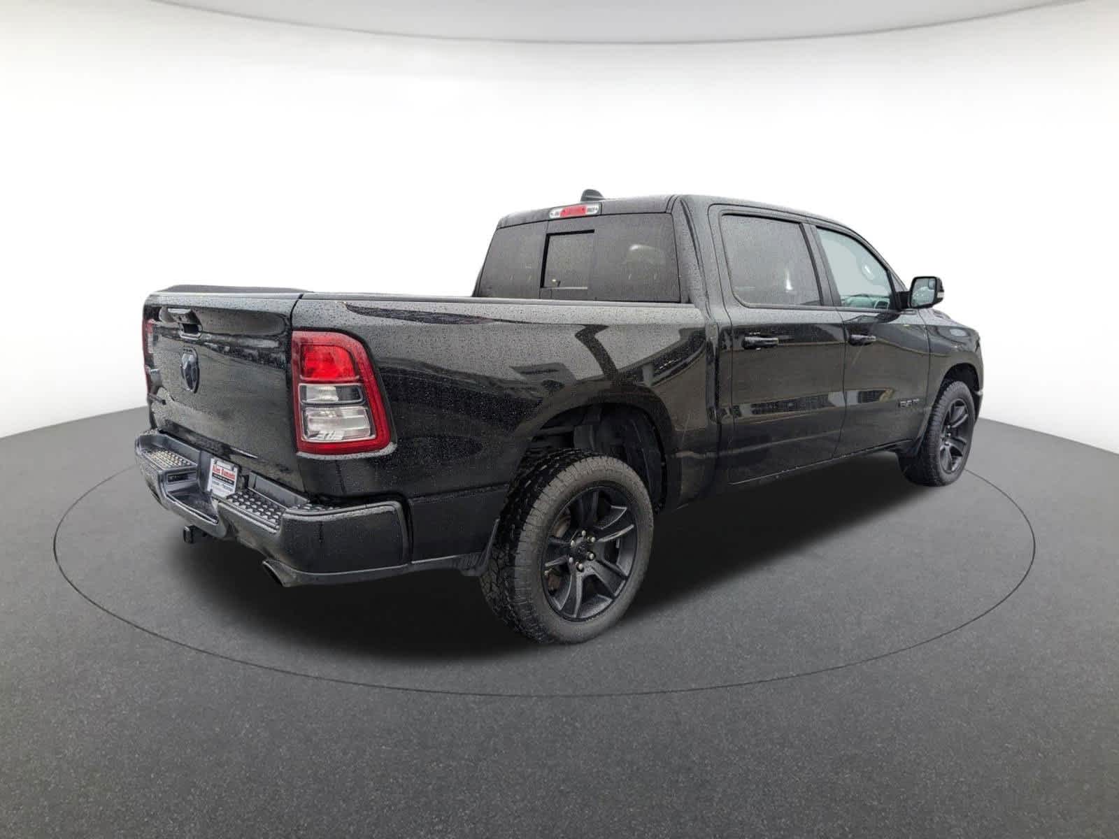 used 2022 Ram 1500 car, priced at $32,000