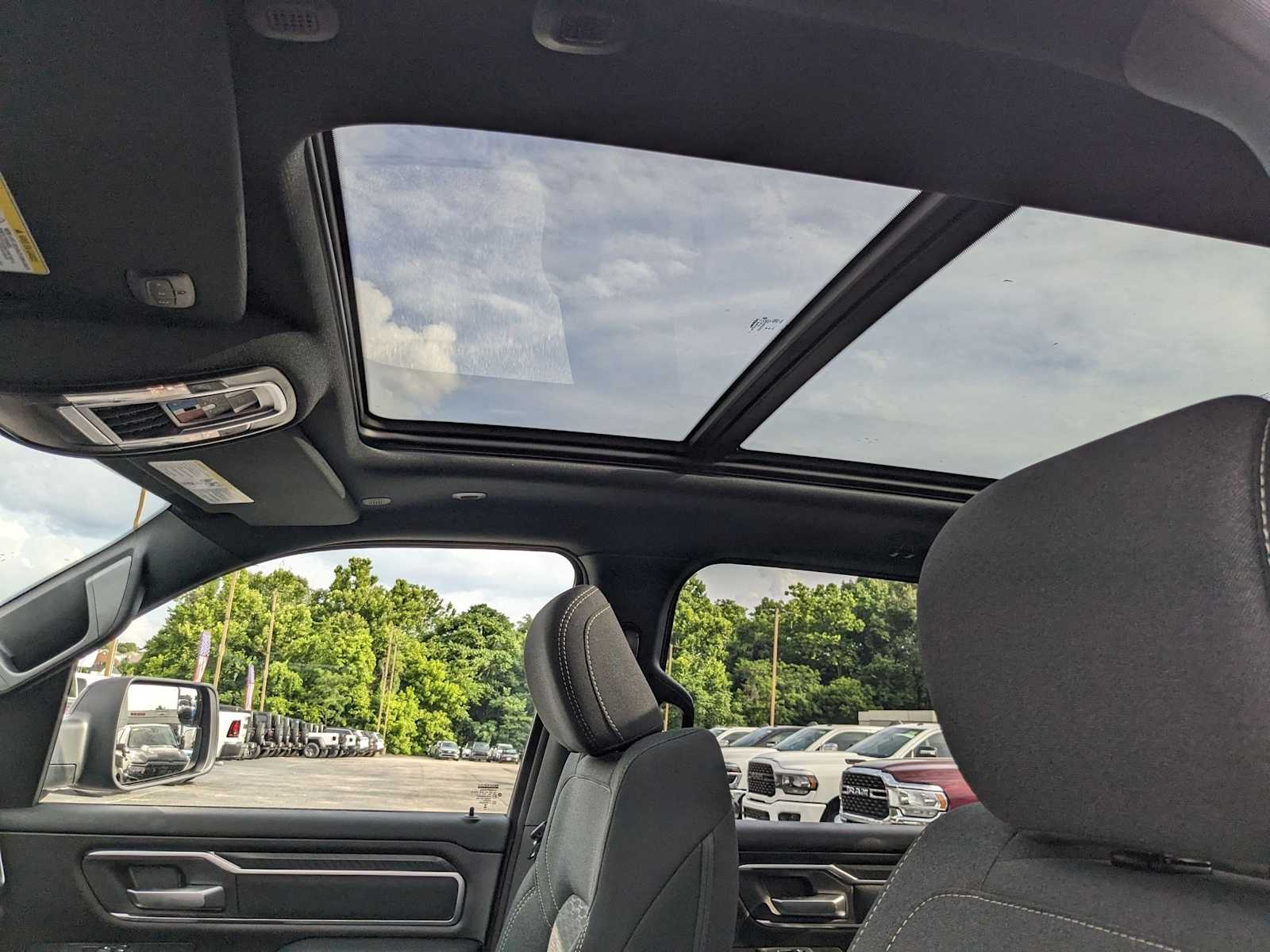 new 2025 Ram 1500 car, priced at $56,618