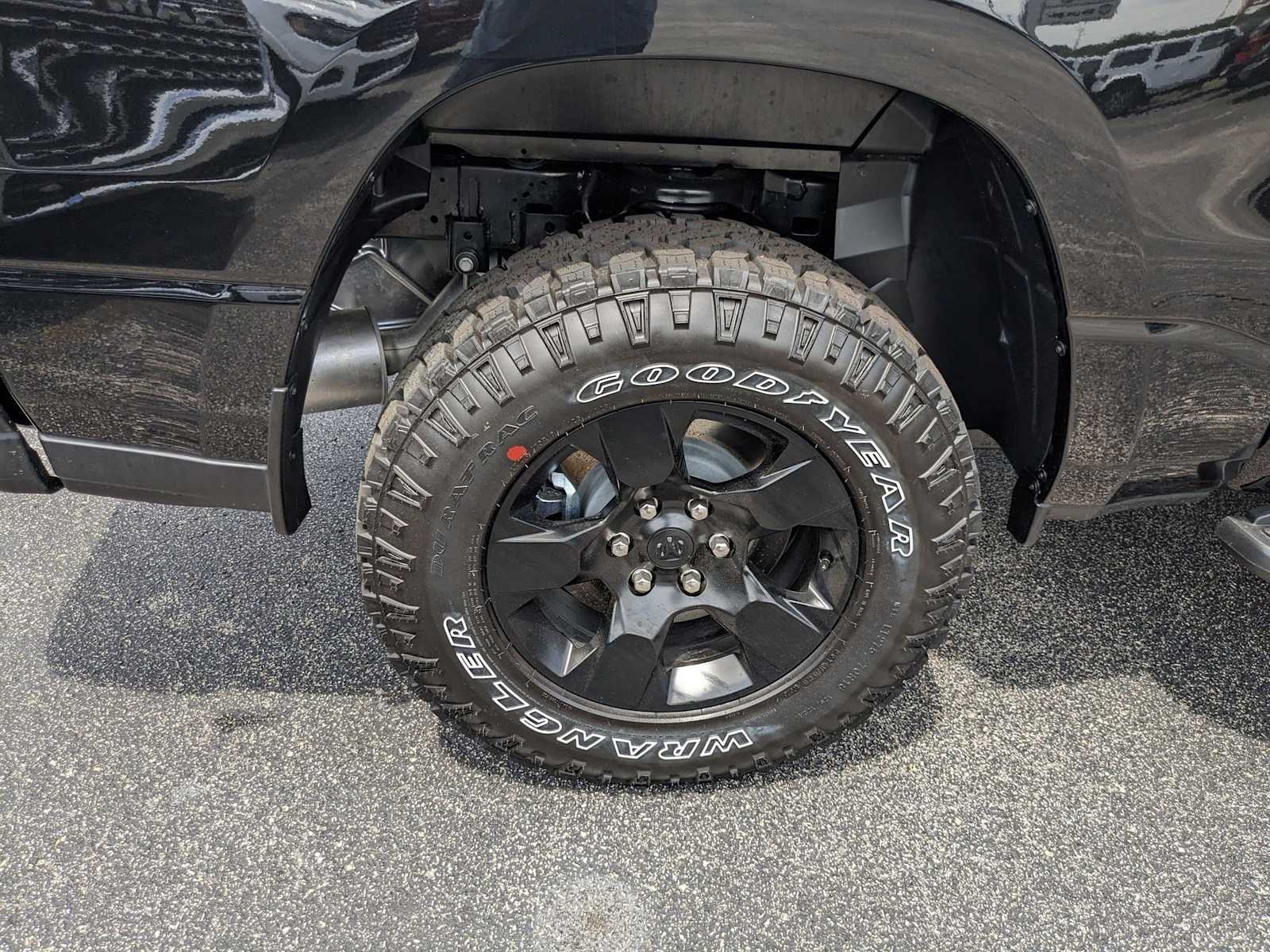 new 2025 Ram 1500 car, priced at $53,663