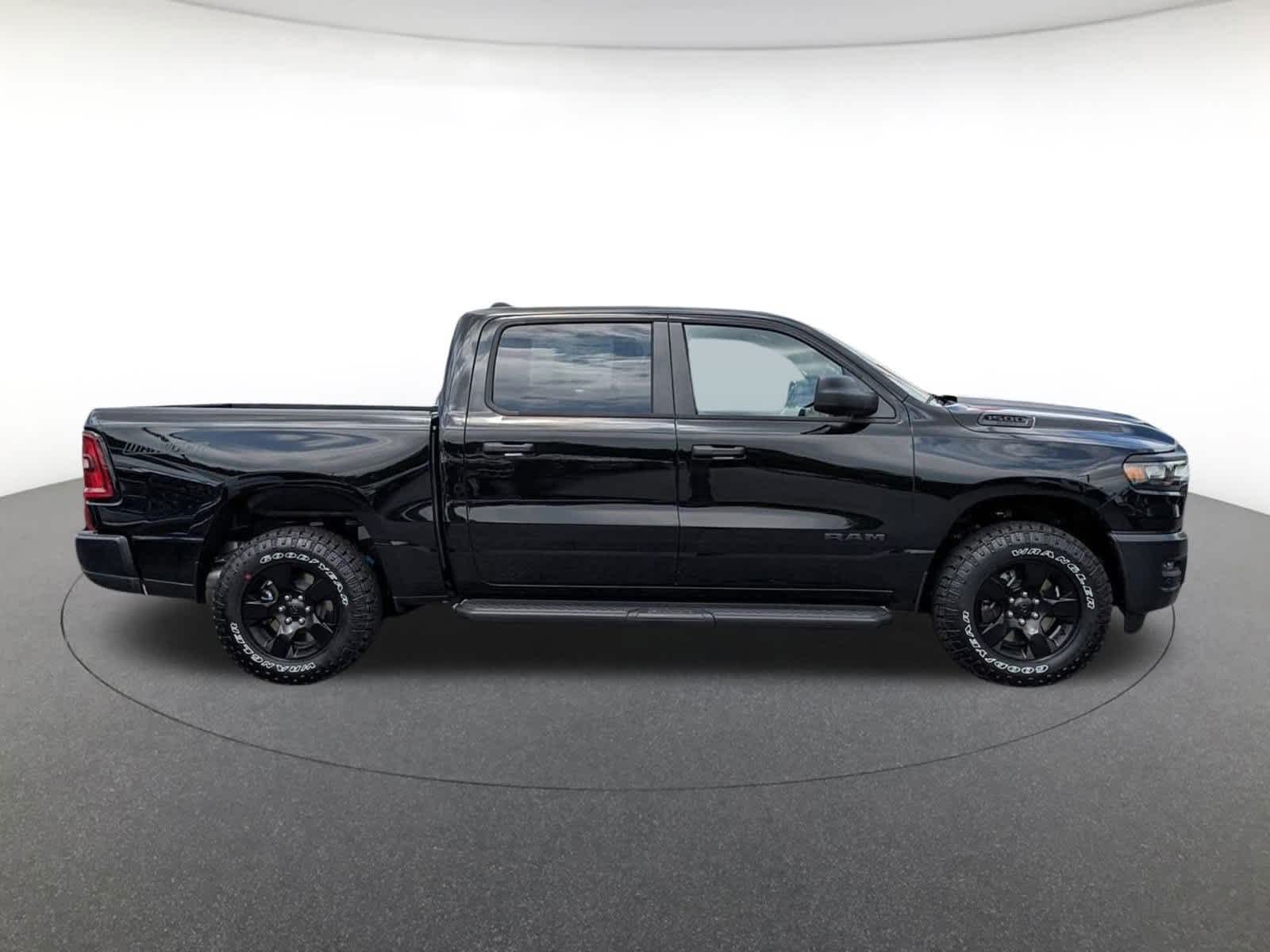 new 2025 Ram 1500 car, priced at $53,663