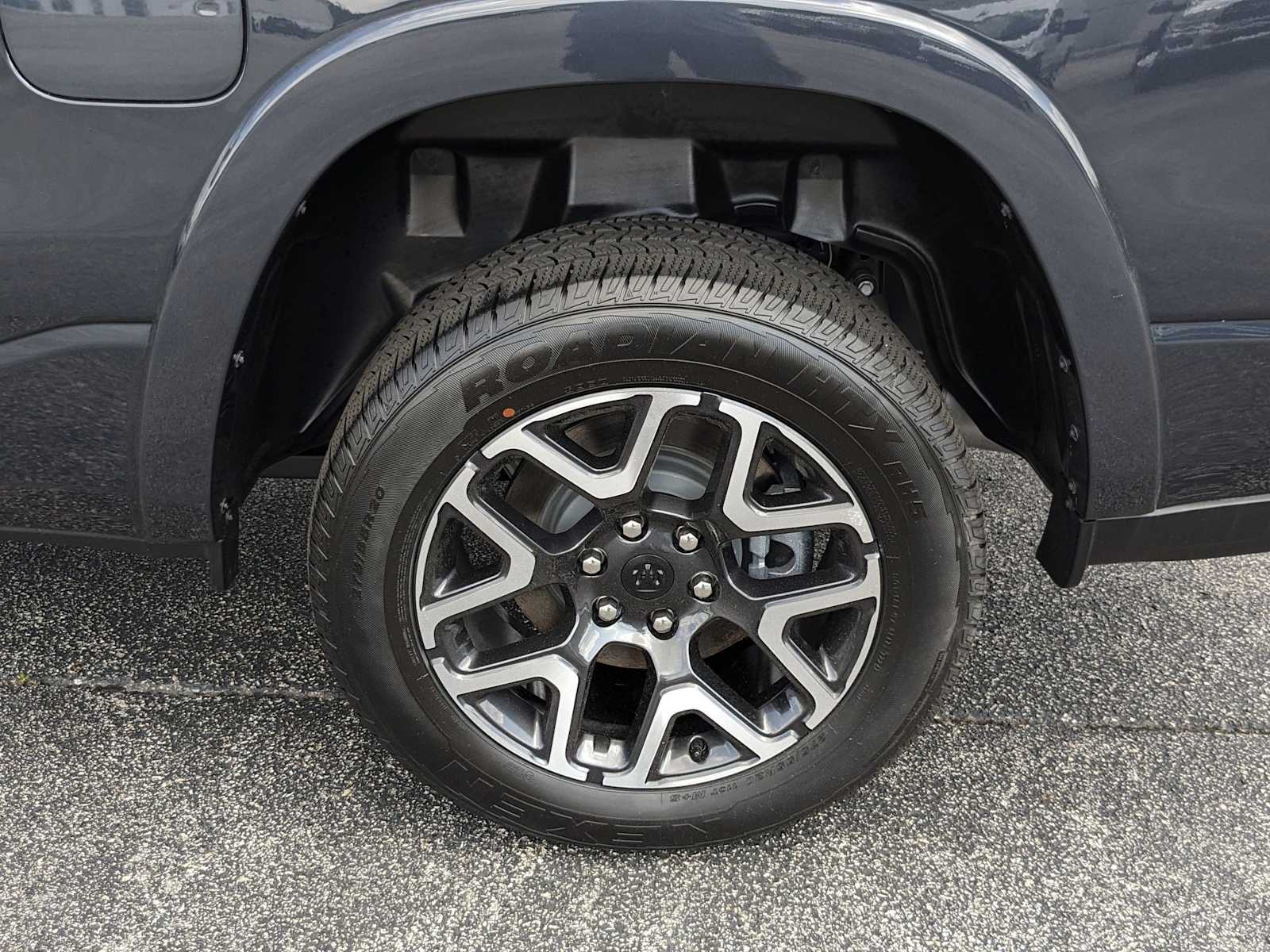 new 2025 Ram 1500 car, priced at $68,111