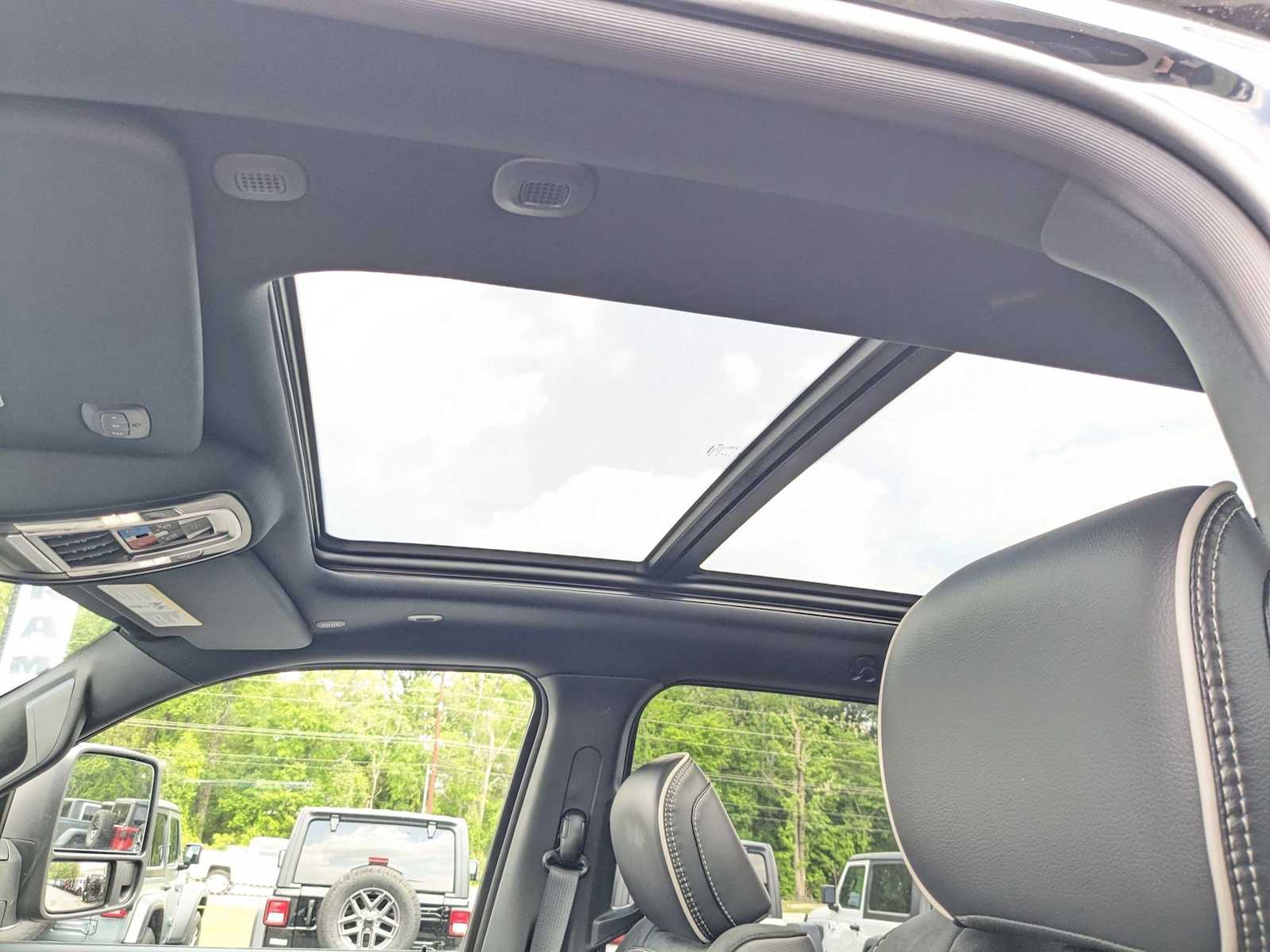 new 2025 Ram 1500 car, priced at $68,111