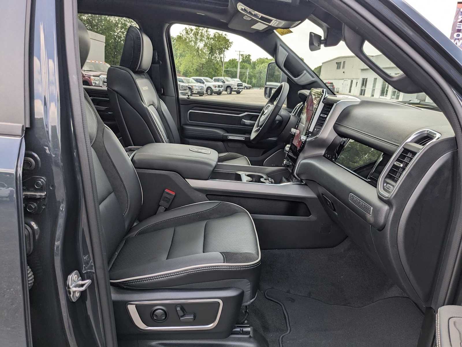 new 2025 Ram 1500 car, priced at $68,111