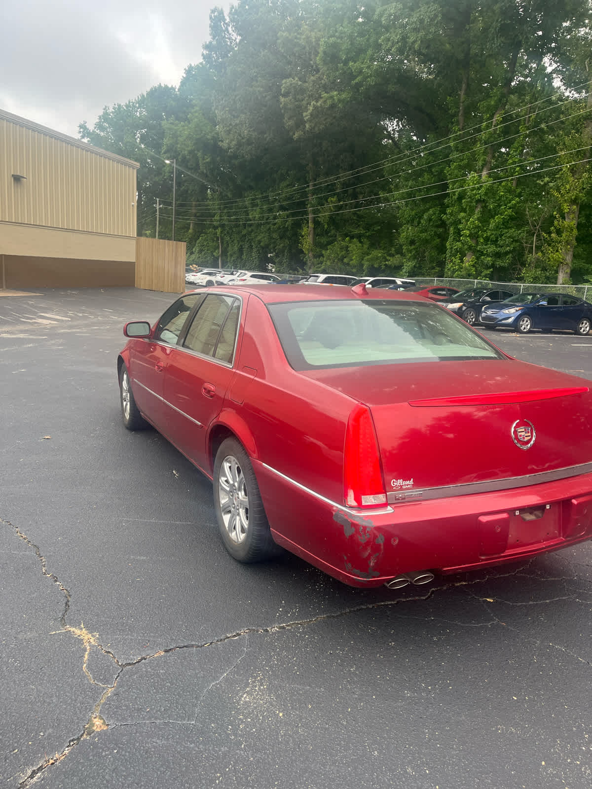 used 2009 Cadillac DTS car, priced at $10,900