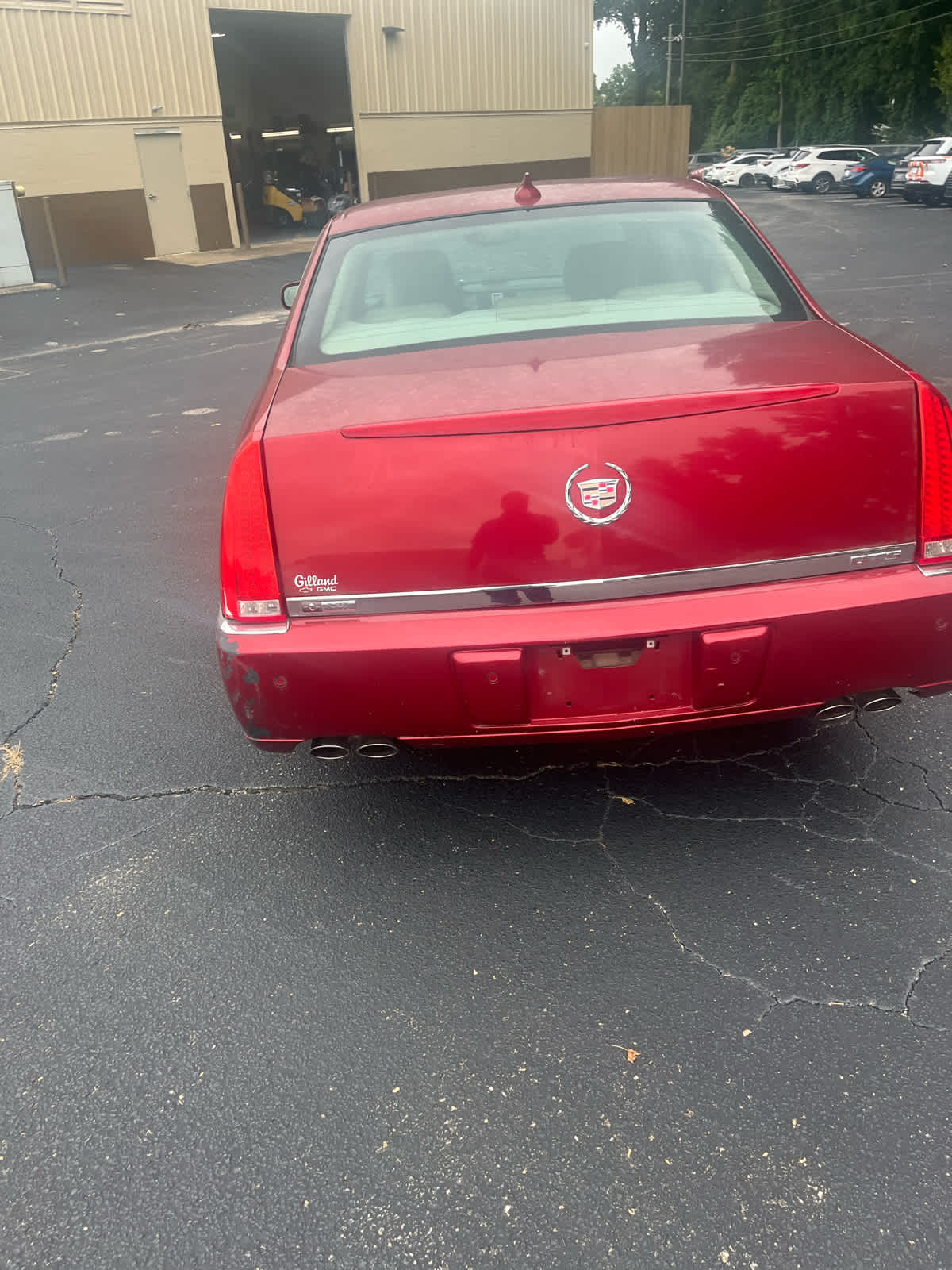 used 2009 Cadillac DTS car, priced at $10,900
