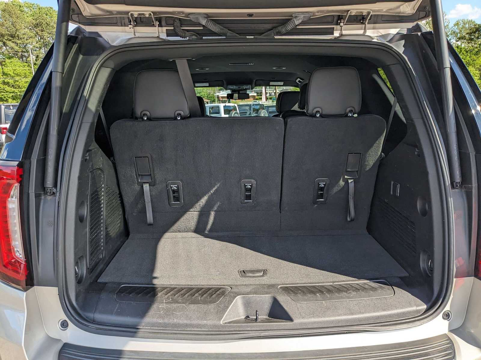 used 2023 GMC Yukon car, priced at $50,500