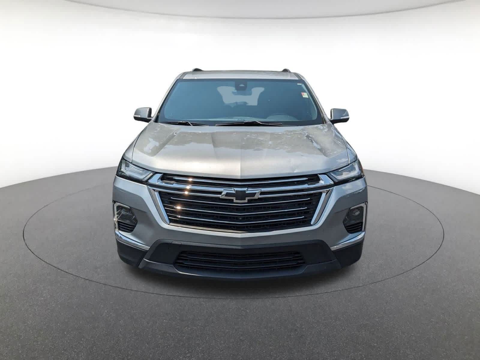 used 2023 Chevrolet Traverse car, priced at $31,000