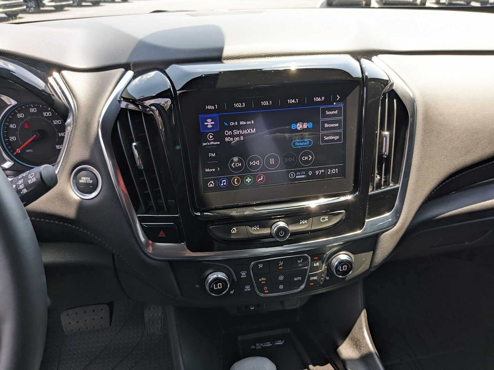 used 2023 Chevrolet Traverse car, priced at $31,000