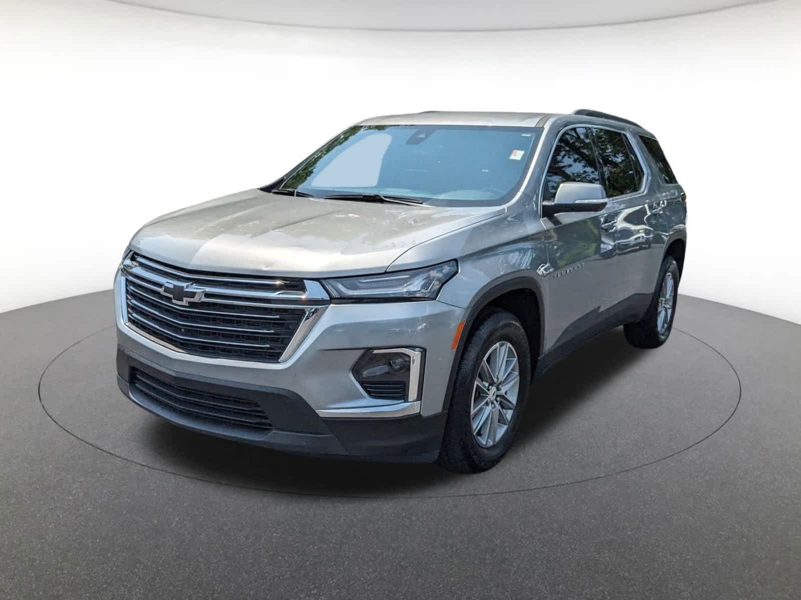 used 2023 Chevrolet Traverse car, priced at $31,000