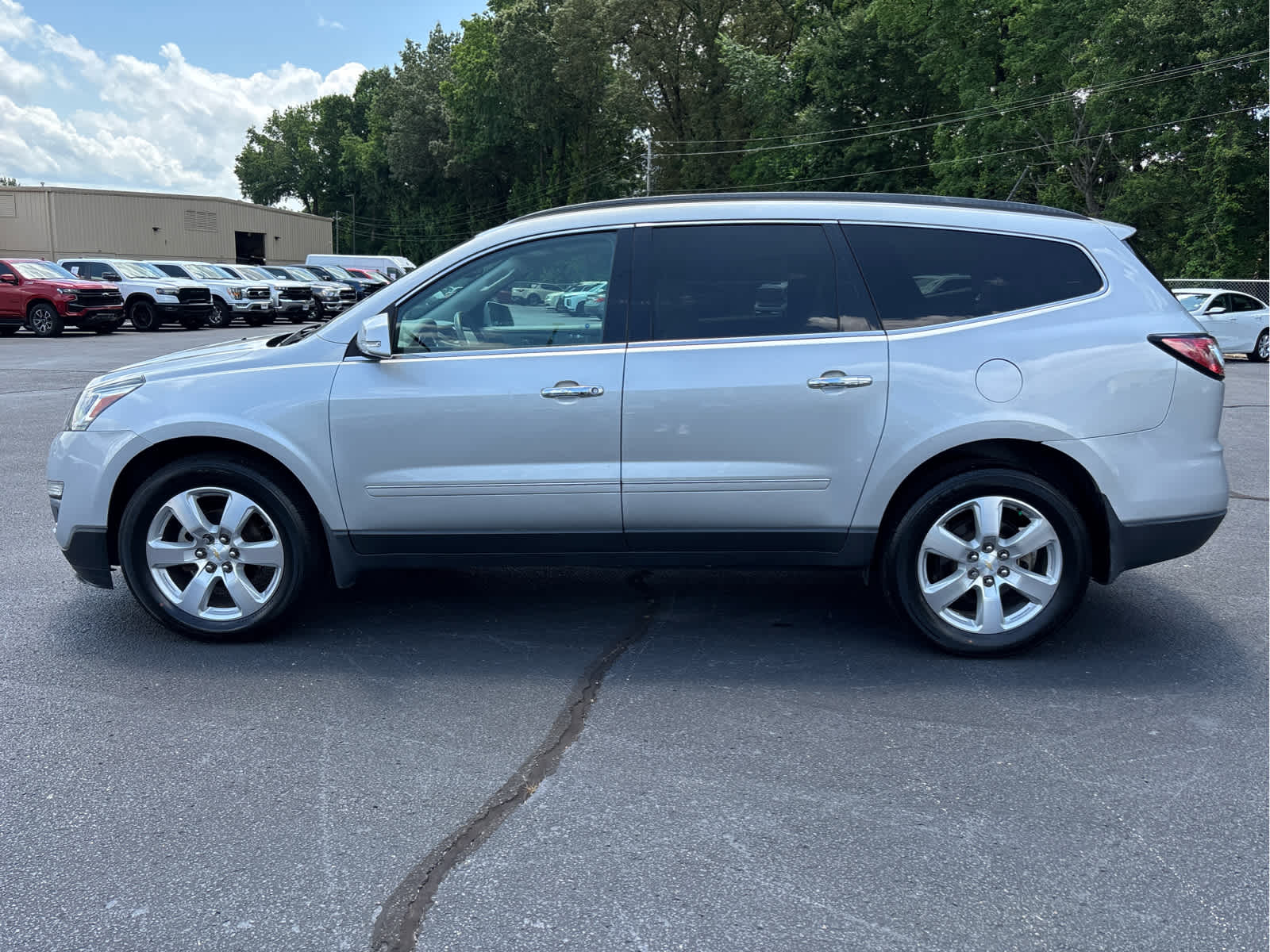 used 2017 Chevrolet Traverse car, priced at $14,900